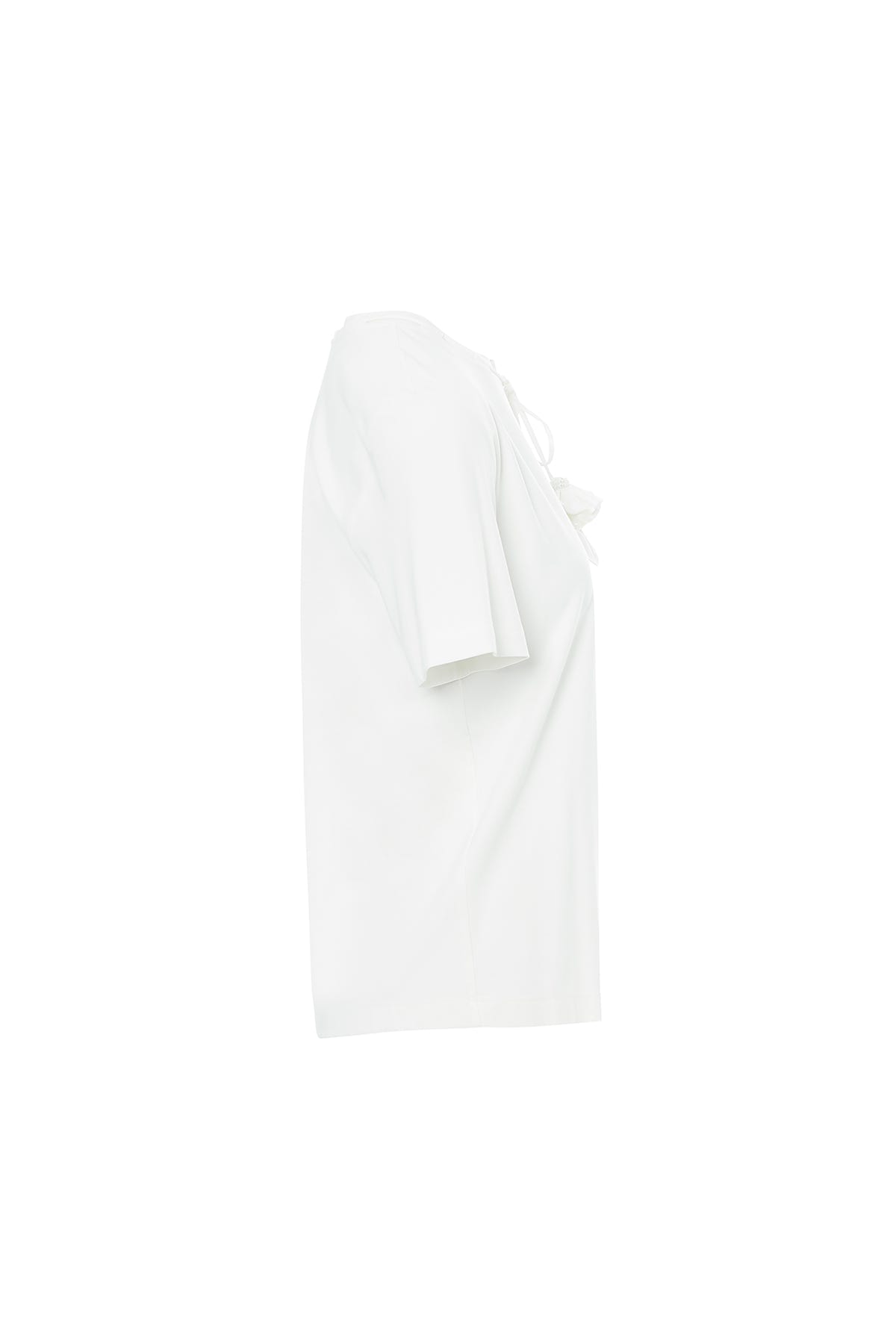 Minimalist Aksesuar Detaylı Ekru T-Shirt