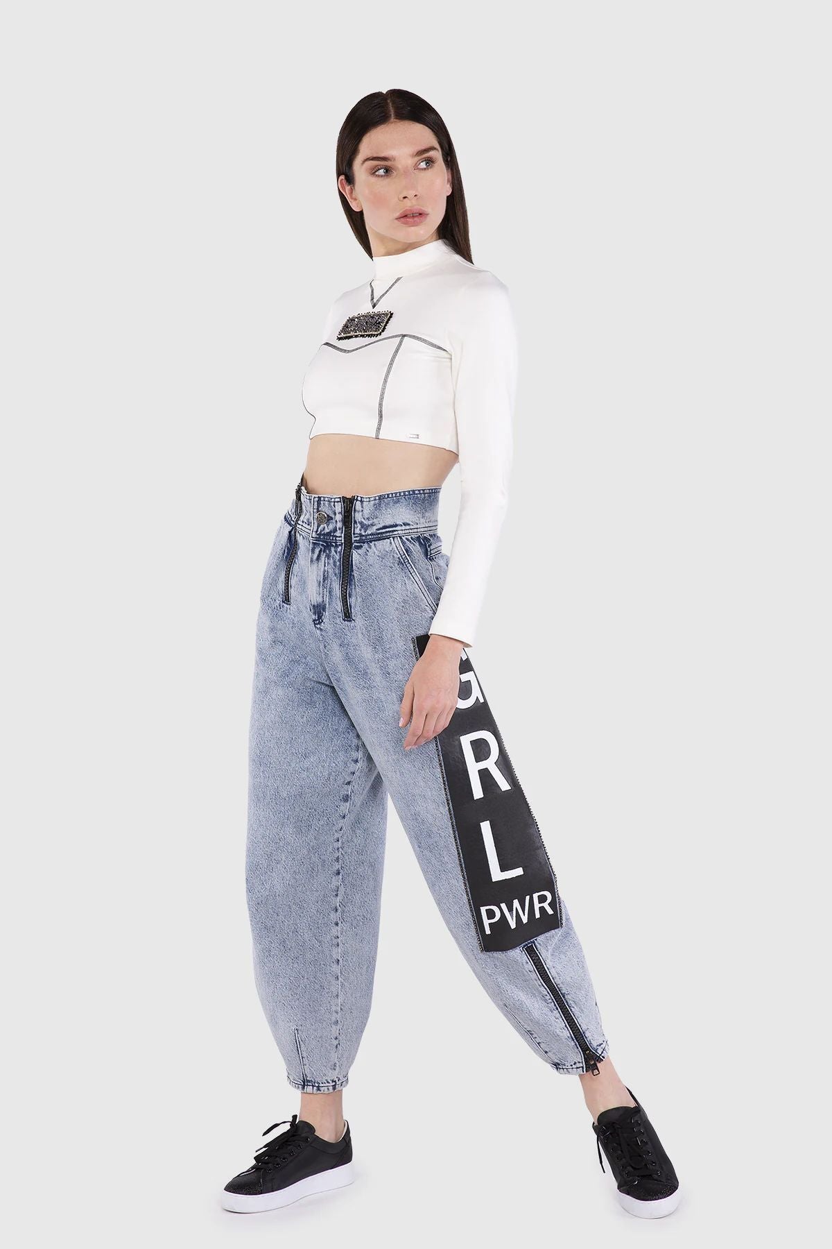 Yüksek Bel Straz İşlemeli Slouchy Jean Pantolon