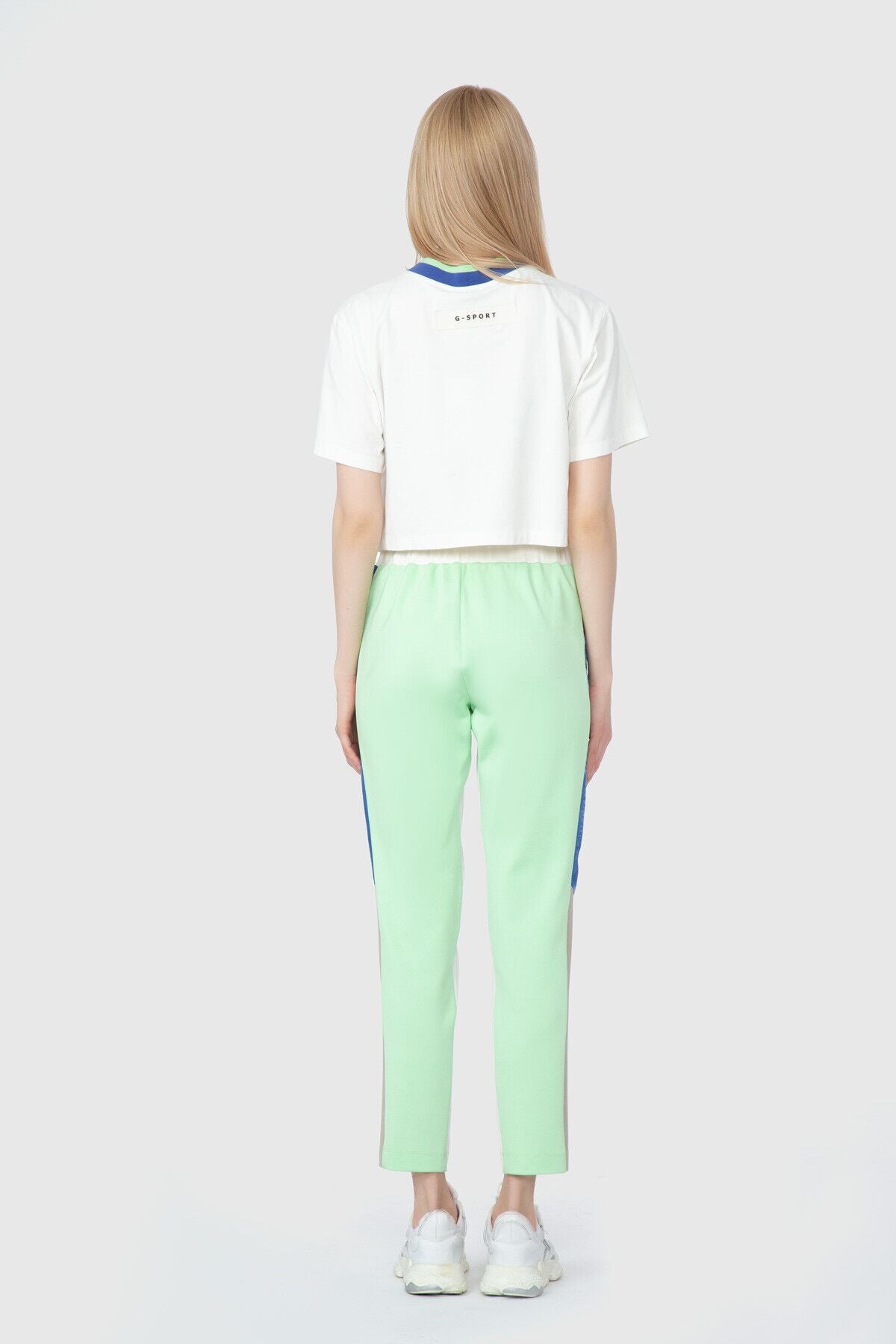 Baskılı Triko Bant Detaylı Crop T-shirt