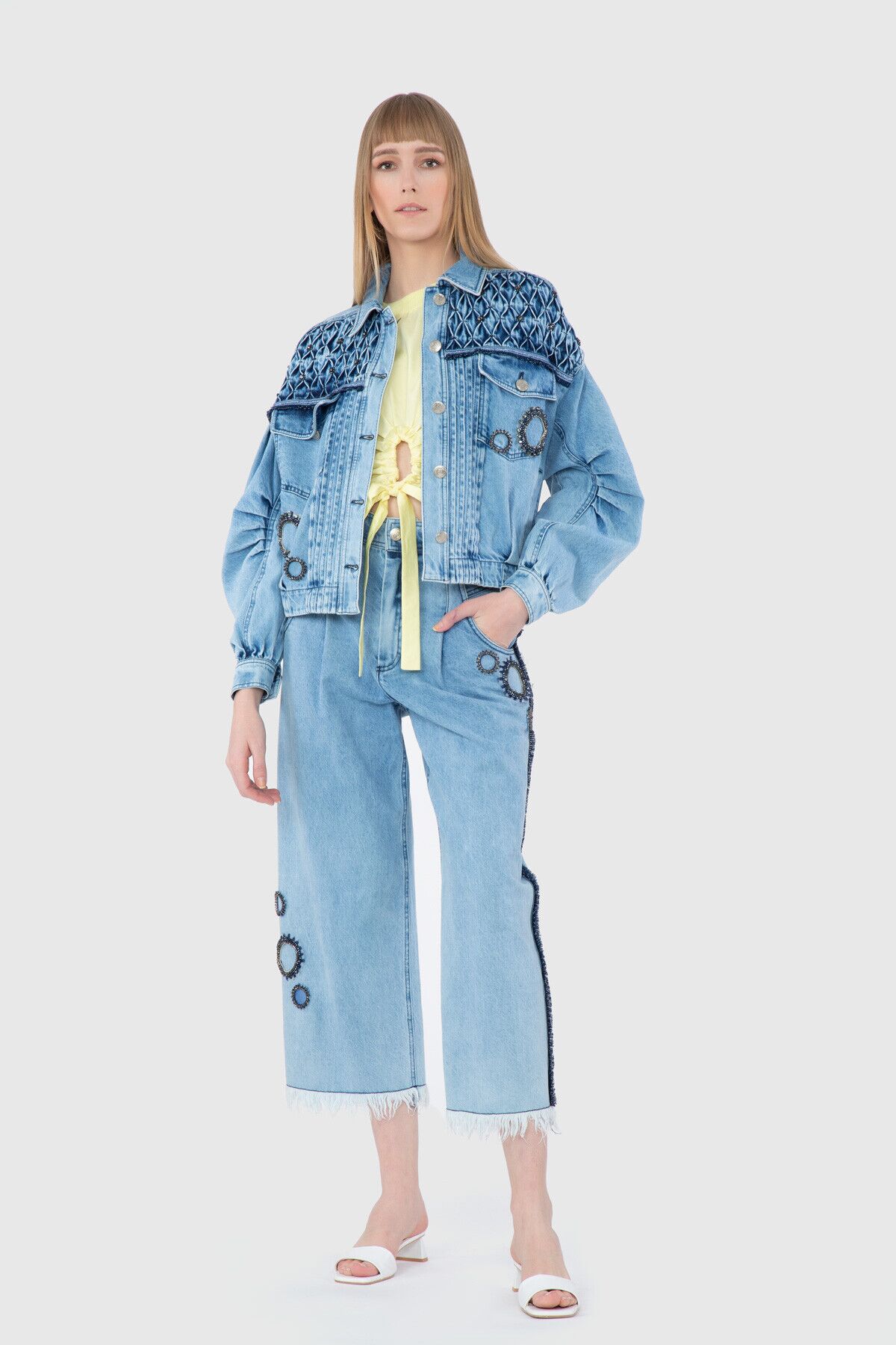 İşleme Nakış Ve Dikiş Detaylı Oversize Ceket