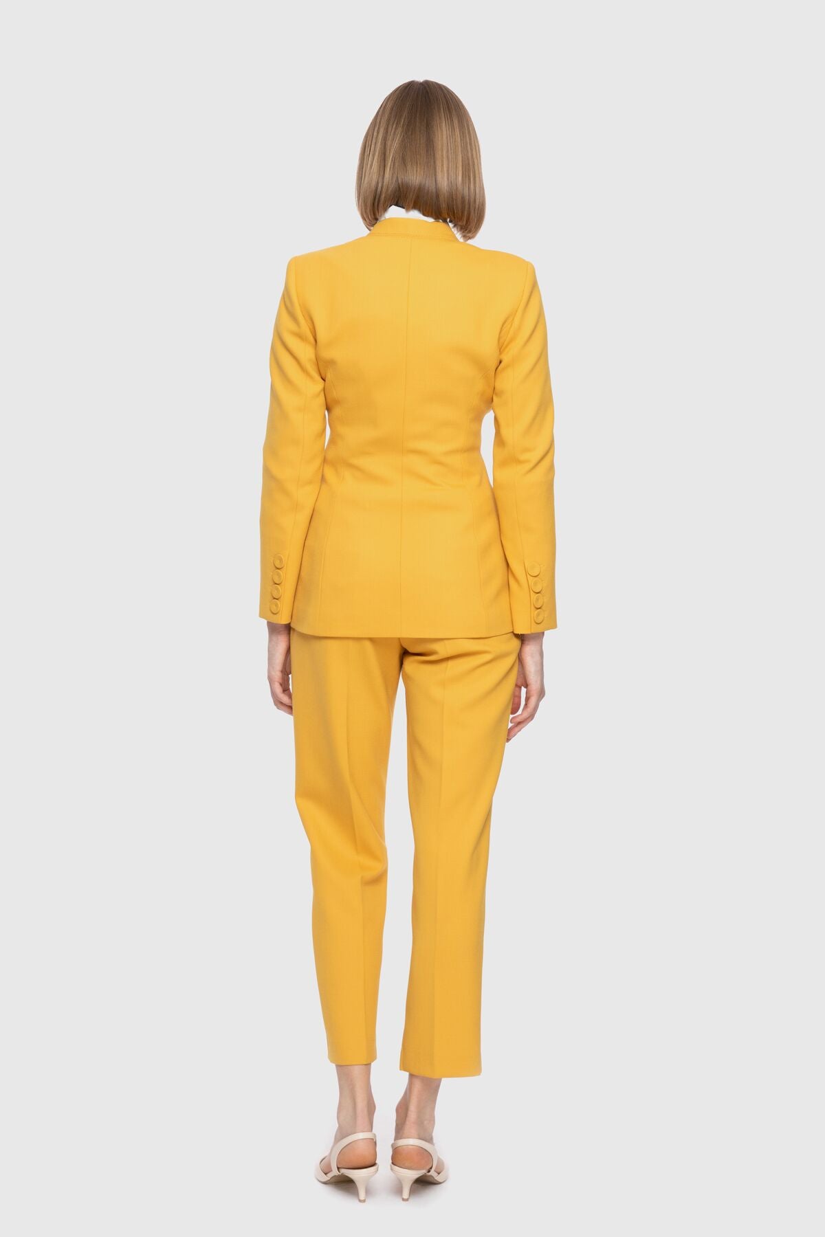 Yakası Dikiş Detaylı Klasik Blazer Ceket