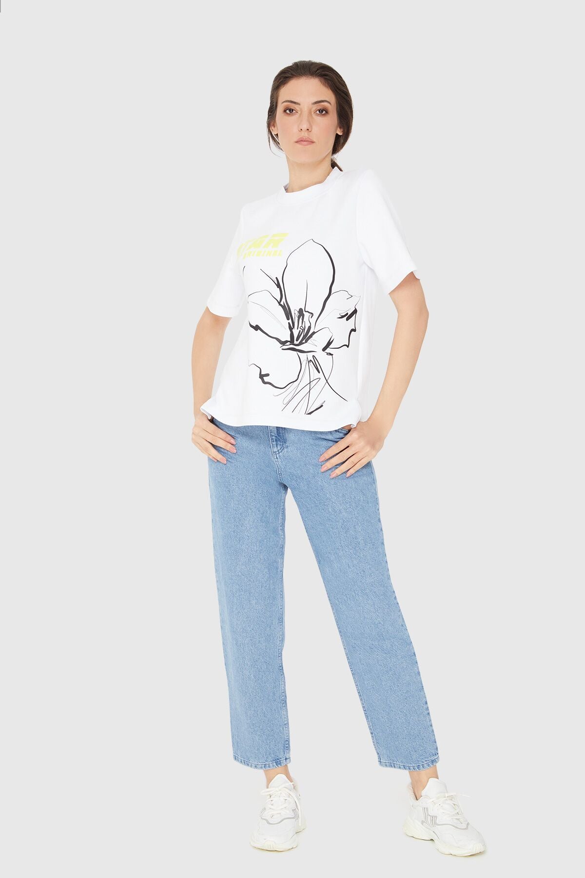 Star Baskılı T-shirt