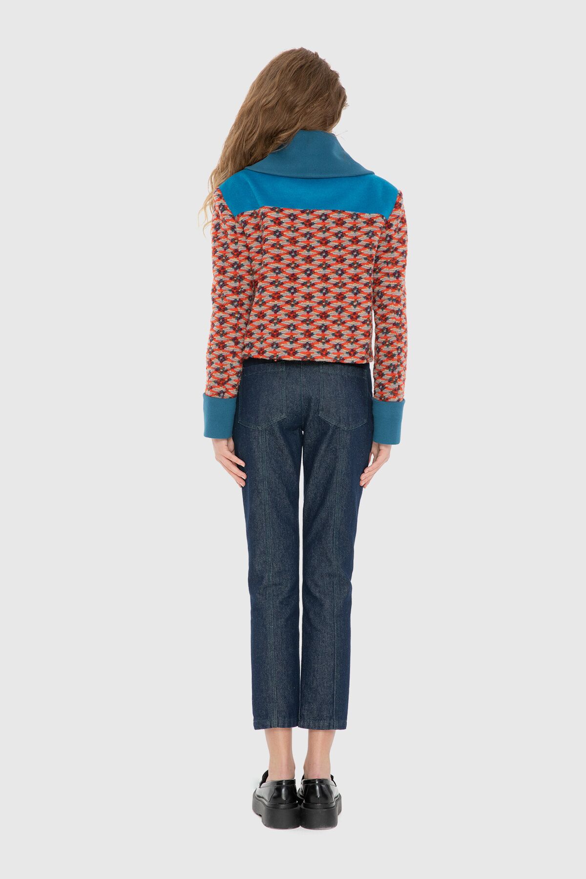 Desenli İki Renkli Düğmeli Ceket