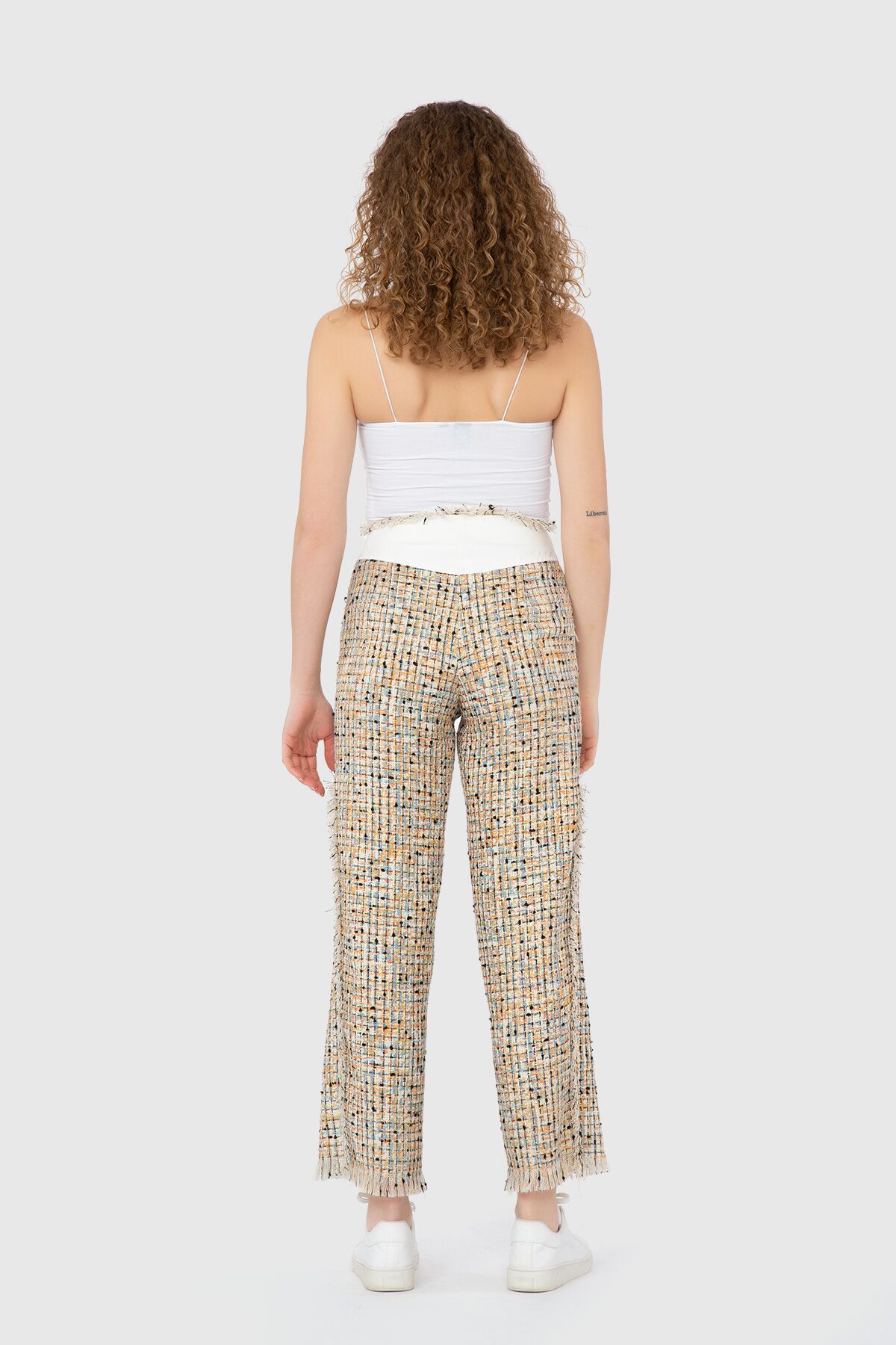 Püskül Ve Garni Detaylı Pantolon