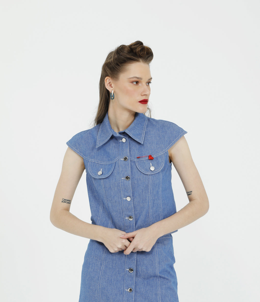 Kalp Broş Detaylı Yelek