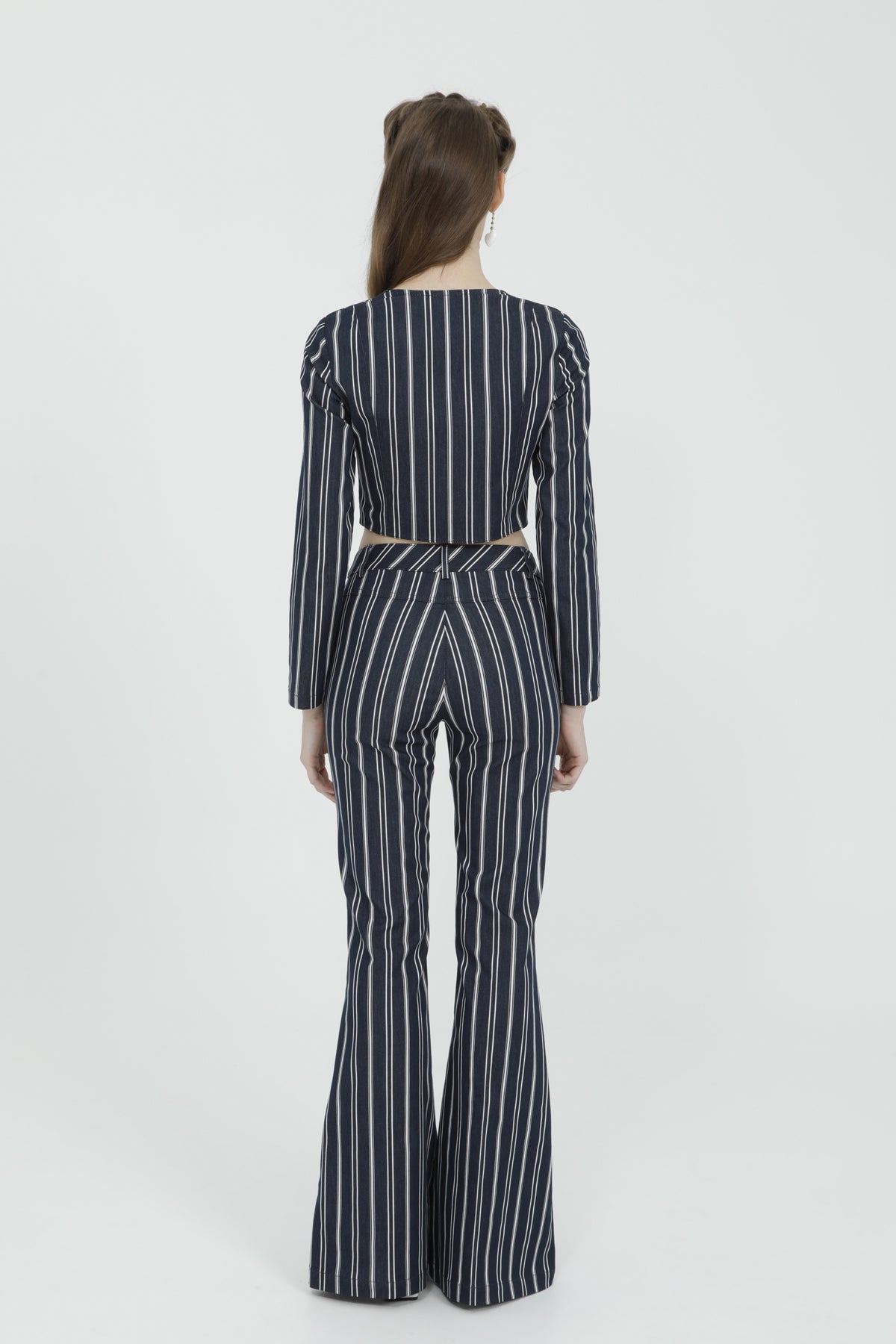 Düğme Detaylı Çizgili Kumaş Crop Bluz