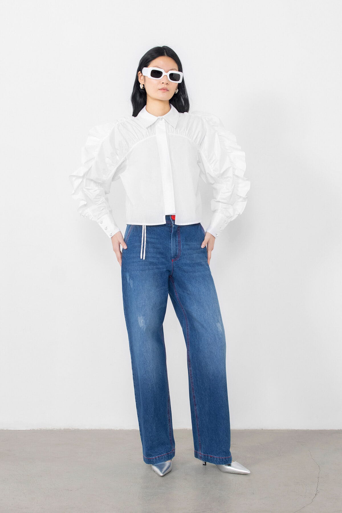 Dikiş Detaylı Düğmeli Jean Pantolon