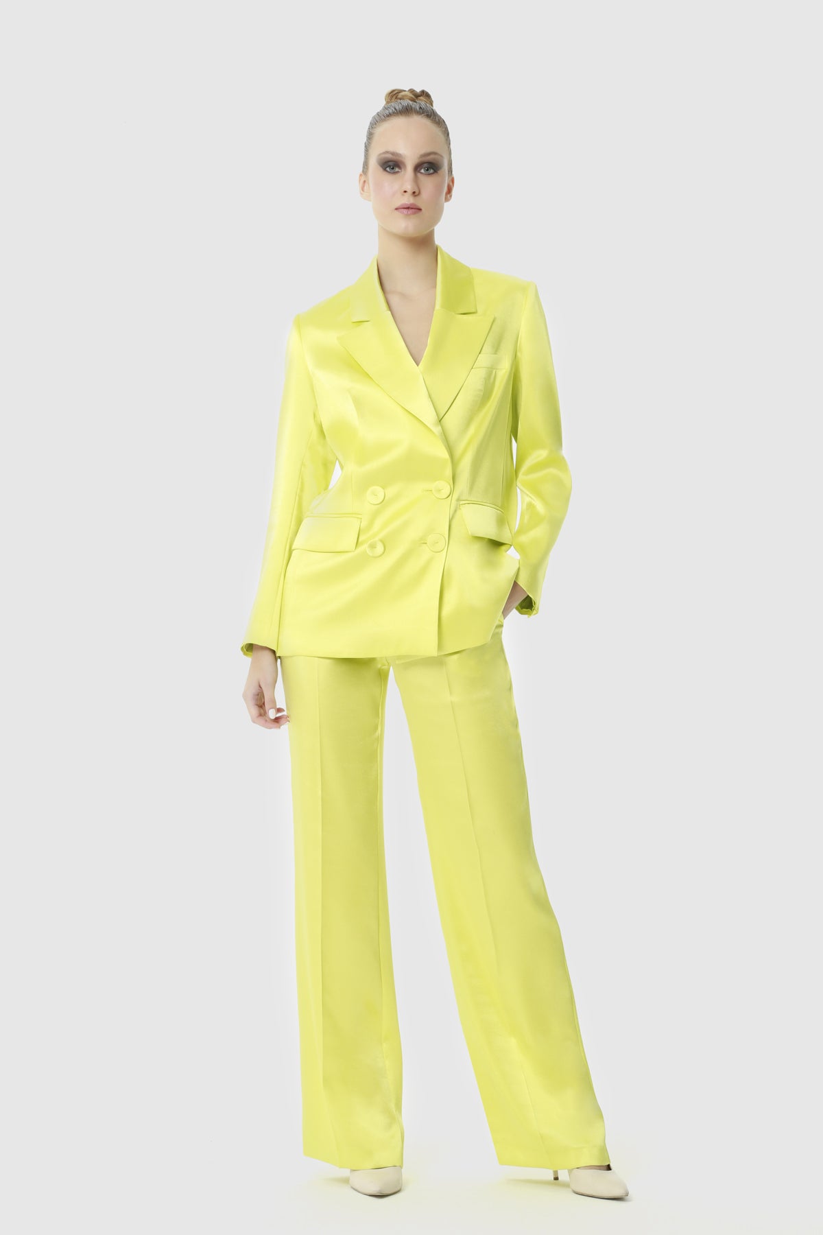 Kruvaze Kapamalı Blazer Ceketli Parlak Saten Kumaş Yeşil Takım Elbise