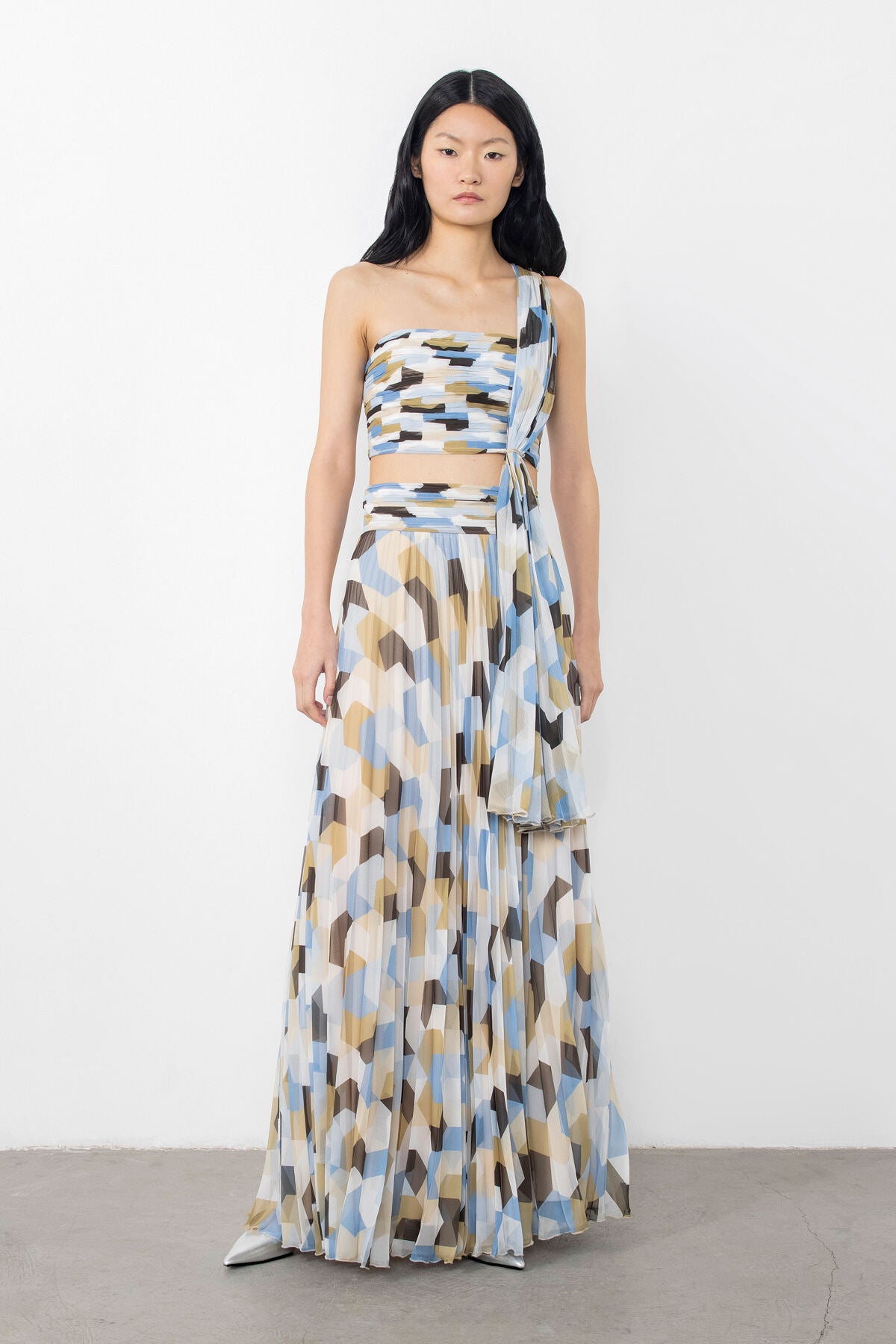 Seyyar Askılı Fermuarlı Crop