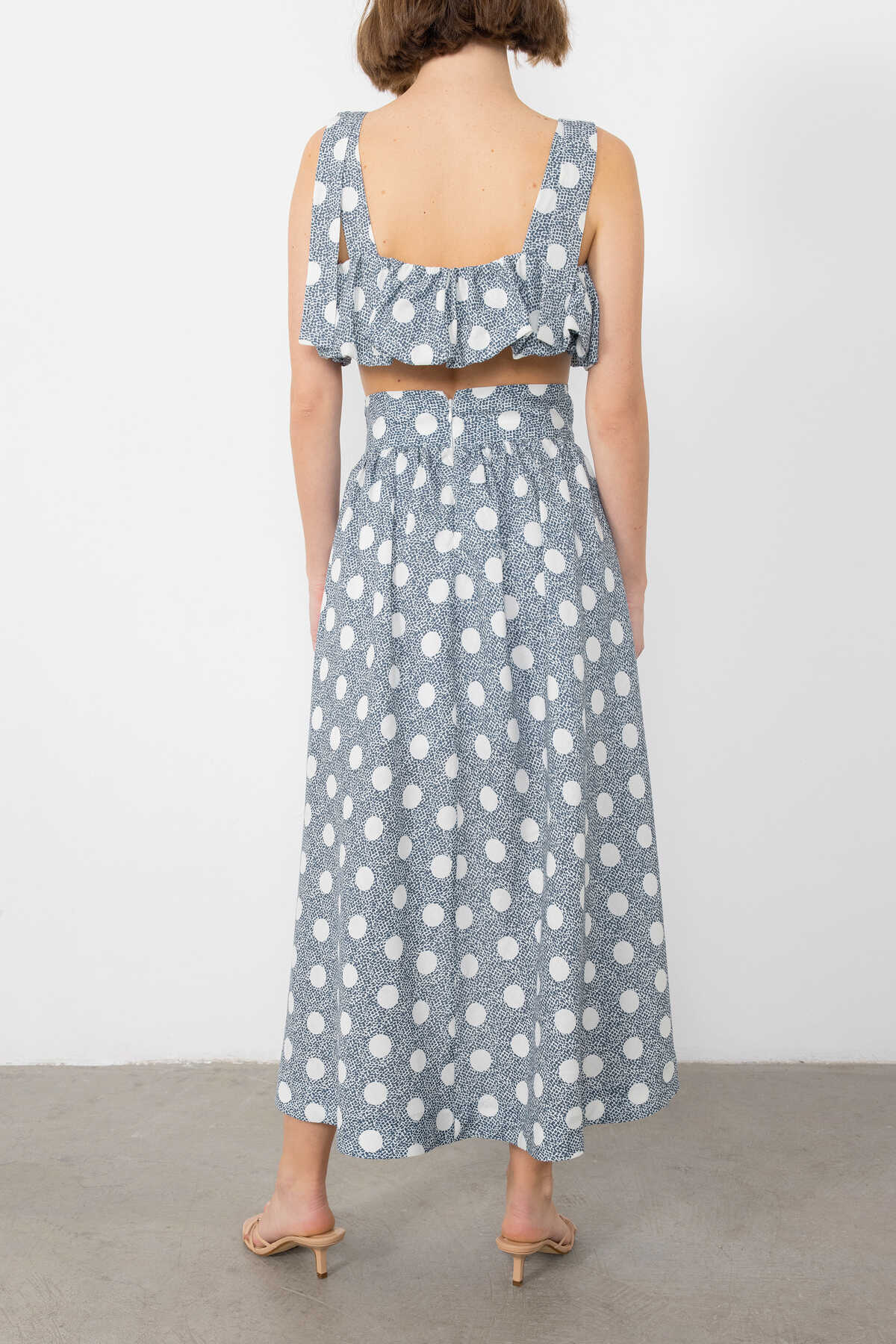 Asimetrik Yırtmaçlı Etek