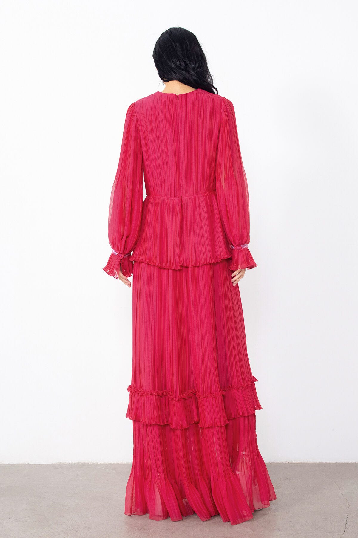 Piliseli V Yaka Uzun Fuşya Elbise