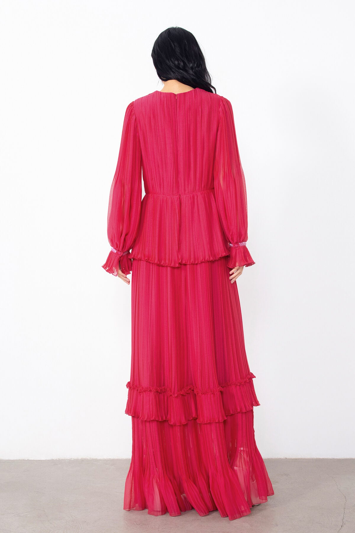 Piliseli V Yaka Uzun Fuşya Elbise