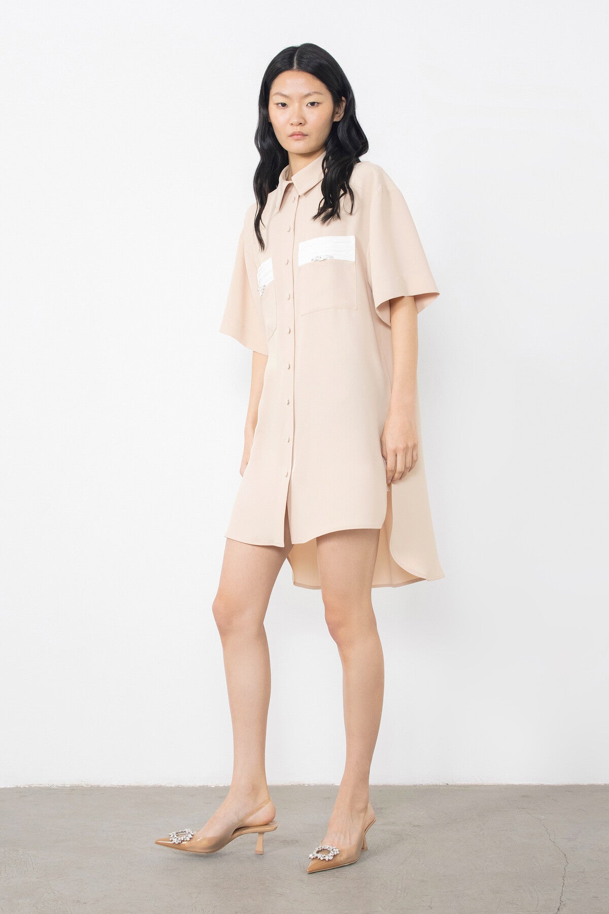 Cepleri Pilise Detaylı İşlemeli Gömlek Mini Elbise