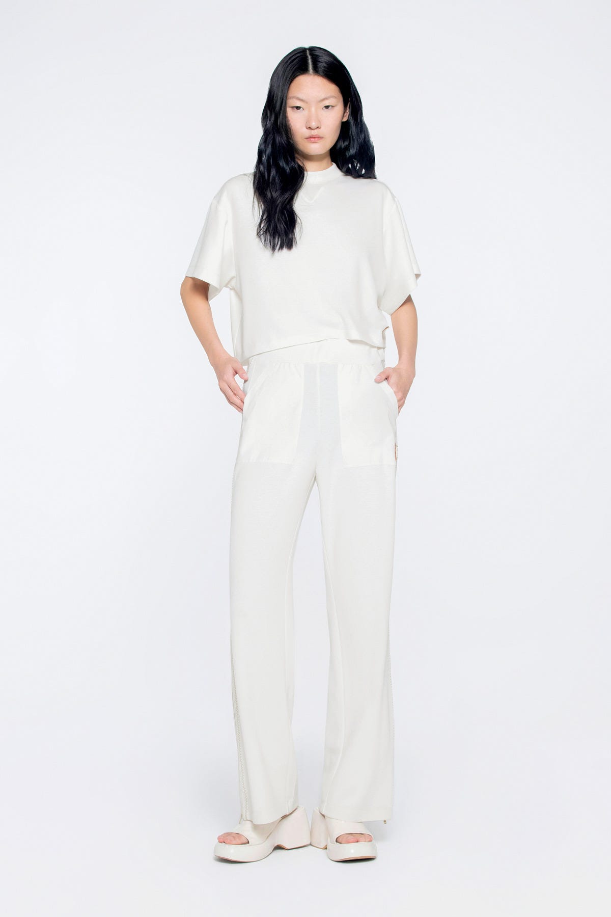 Sim İpli Dik Yaka T-shirt