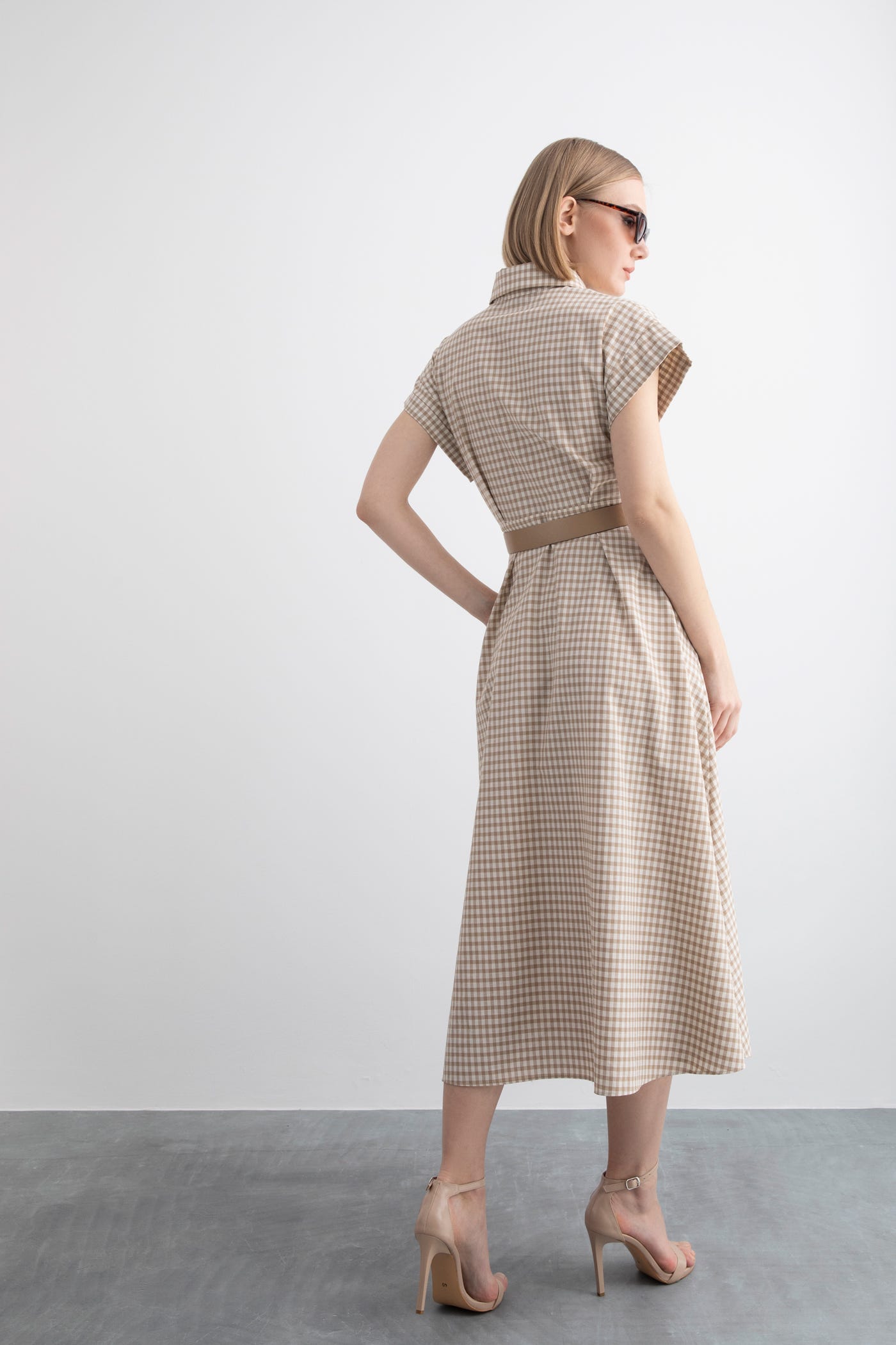 Potikare Maxi Gömlek Yakalı Kısa Kollu Midi Elbise