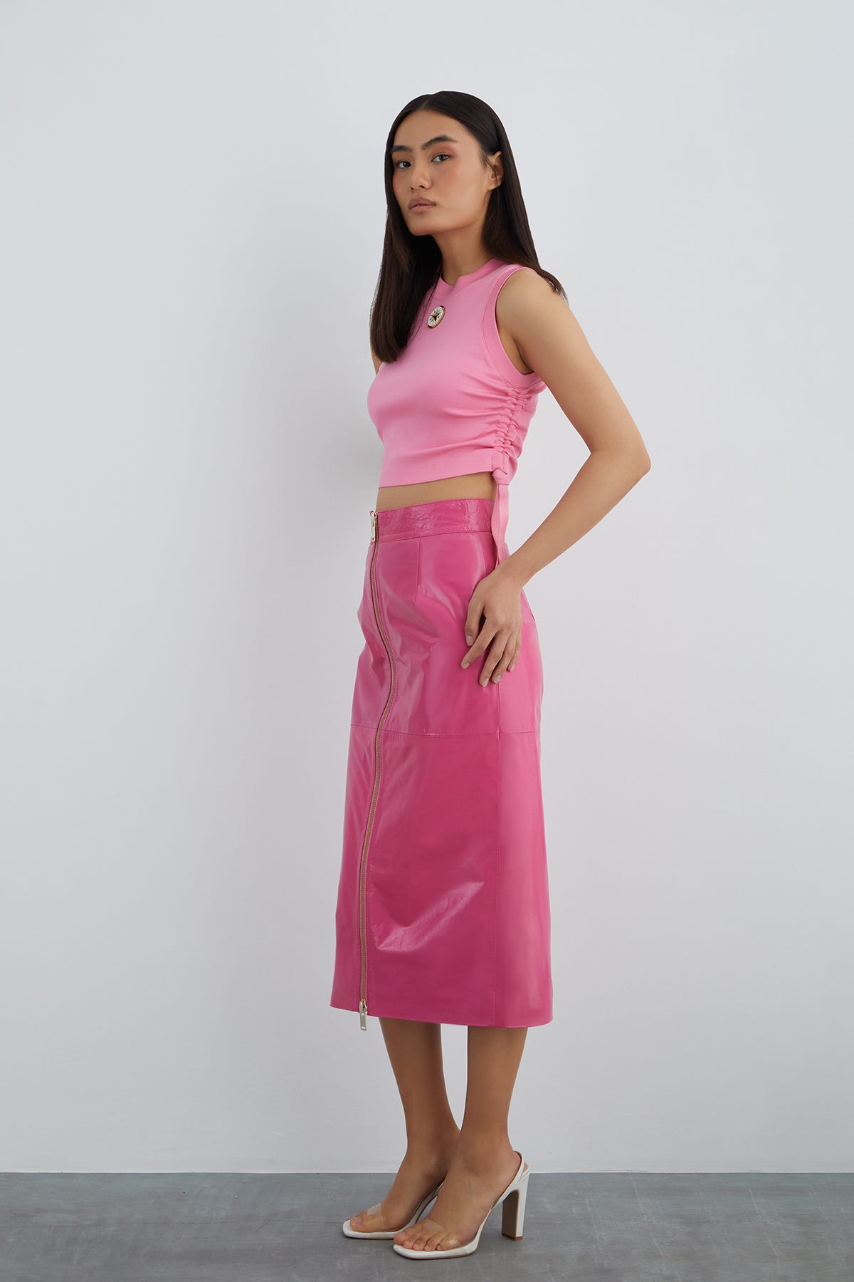 Yıldız Pleksi Detaylı Pembe Kolsuz Crop