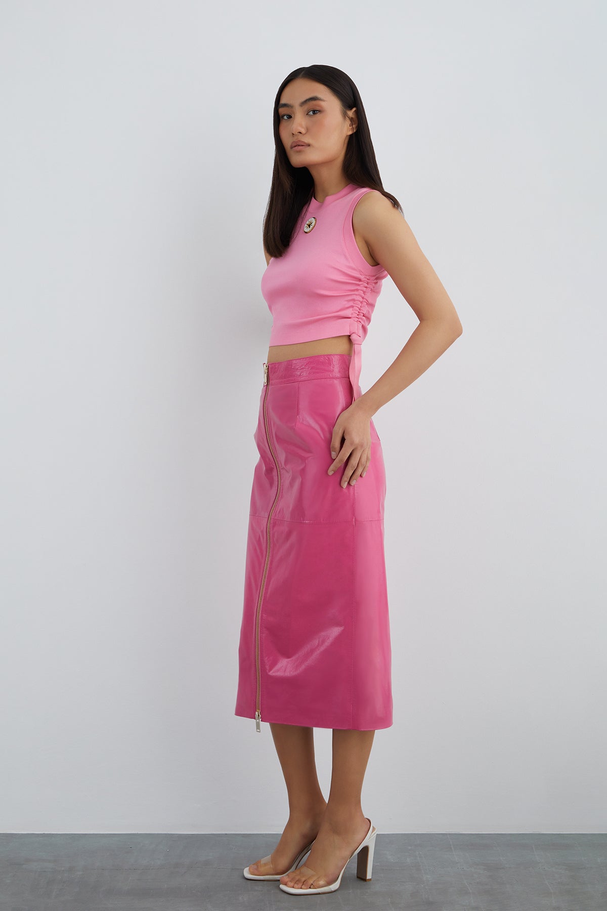 Yıldız Pleksi Detaylı Pembe Kolsuz Crop