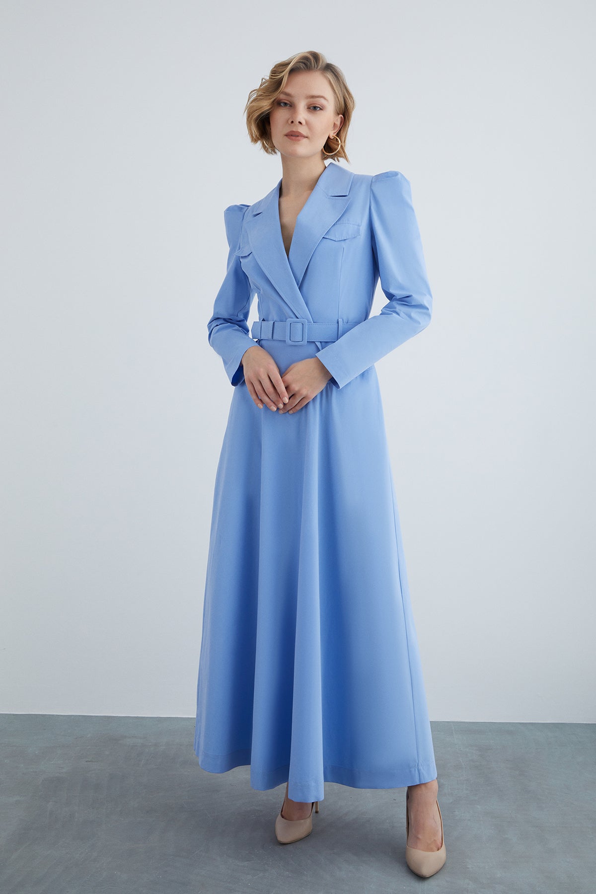 Kruvaze Kapamalı Kemer Detaylı Maxi Elbise