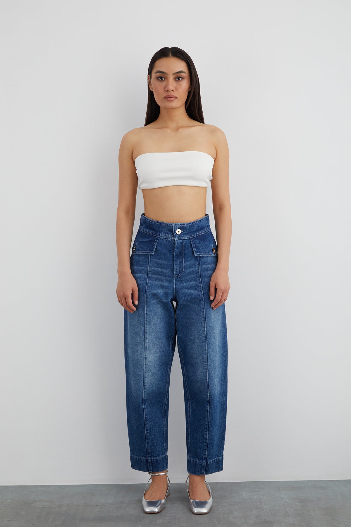 Arka Cep Nakış Detaylı Slouchy Jean Pantolon