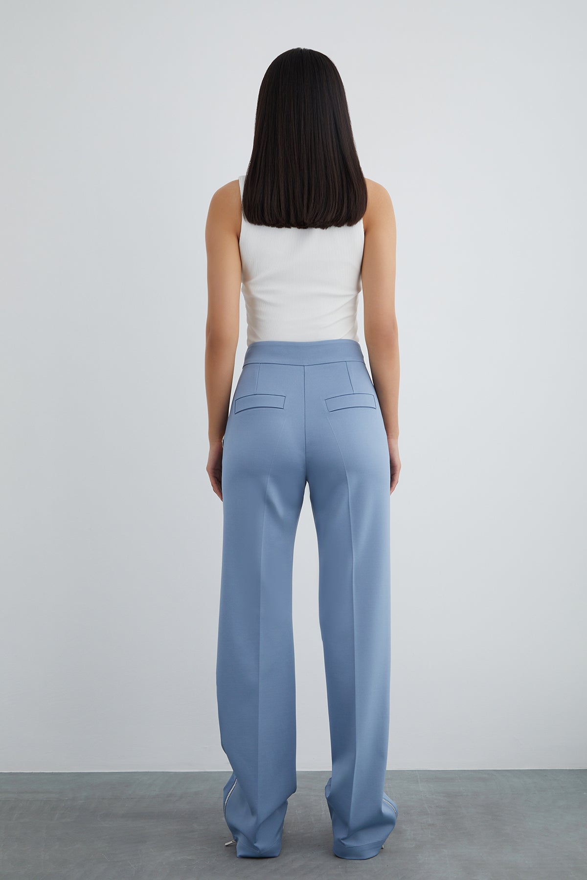 Taşlı Aksesuar Detaylı Dış Paça Fermuarlı Pantolon