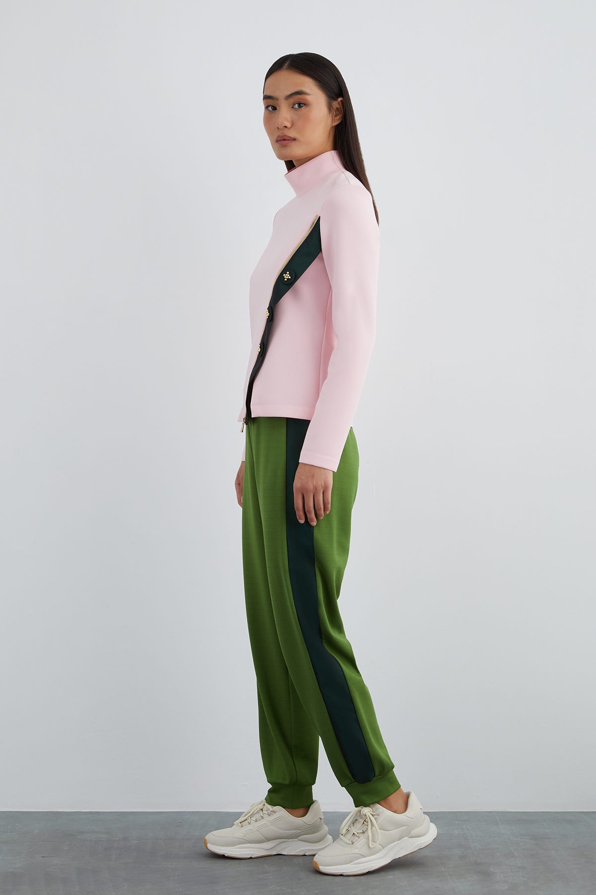 İşlemeli Düğme Detaylı Dik Yaka Scuba Uzun Kollu T-Shirt