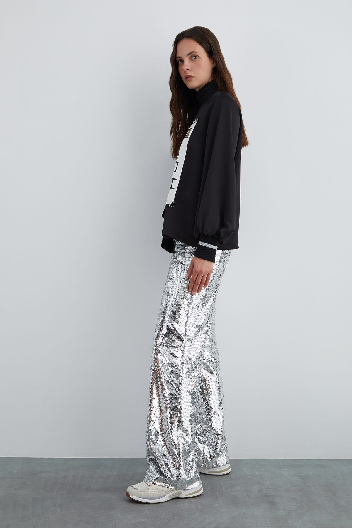 Ön Özel Desen Triko Bantlı Dik Yaka Bluz