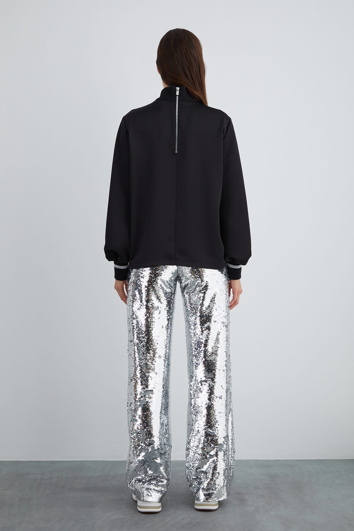 Ön Özel Desen Triko Bantlı Dik Yaka Bluz