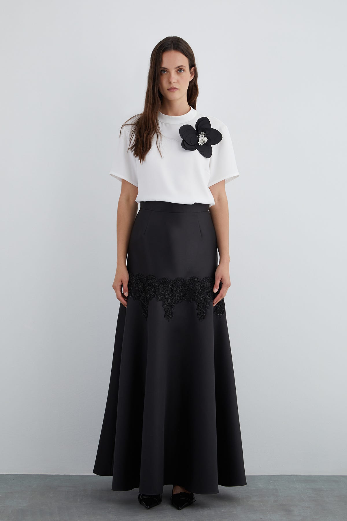 Dantel Detaylı Maxi Boy Etek