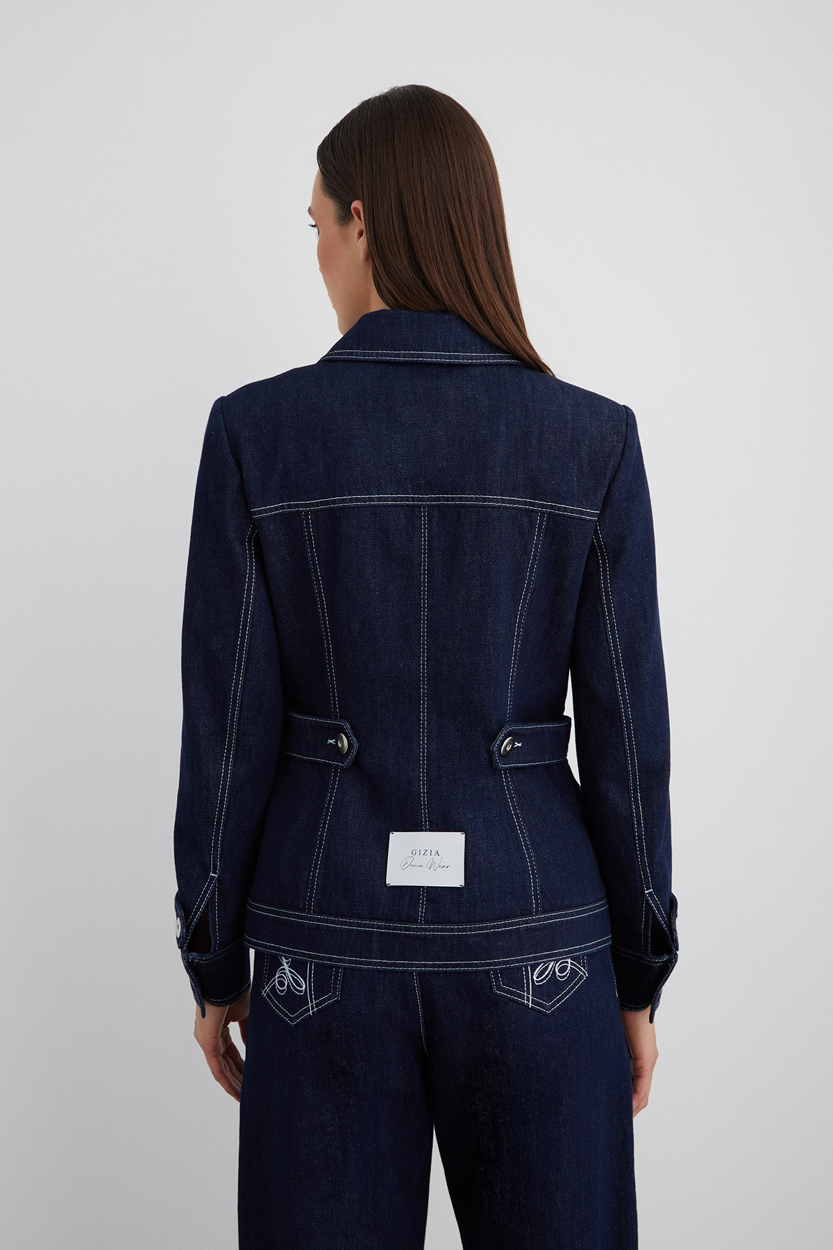 Cepli Ön Kapama Fermuarlı Dikiş Detaylı Jean Ceket