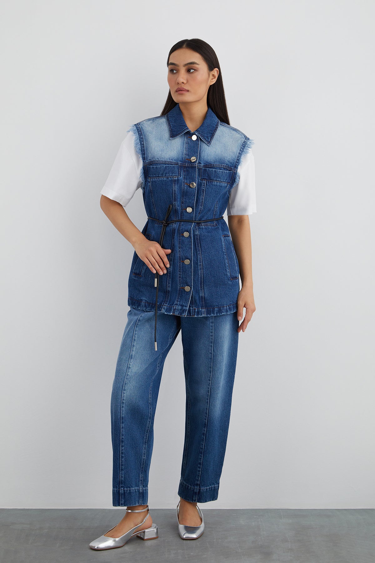 Arka Beden Etiket Detaylı Beli Kordon Bağcıklı Jean Yelek