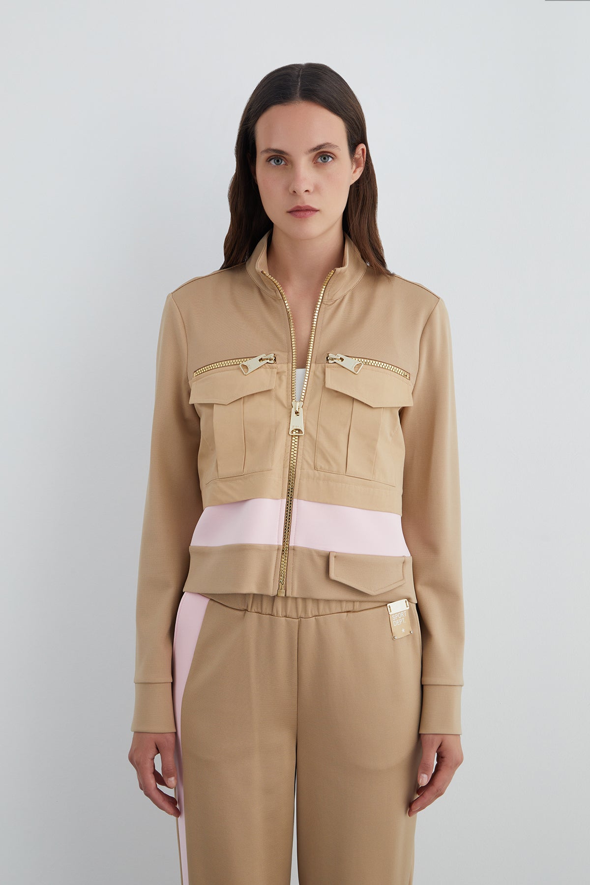 Metal Aksesuar Ve Etiket Detaylı Kutu Form Geniş Cep Ceket