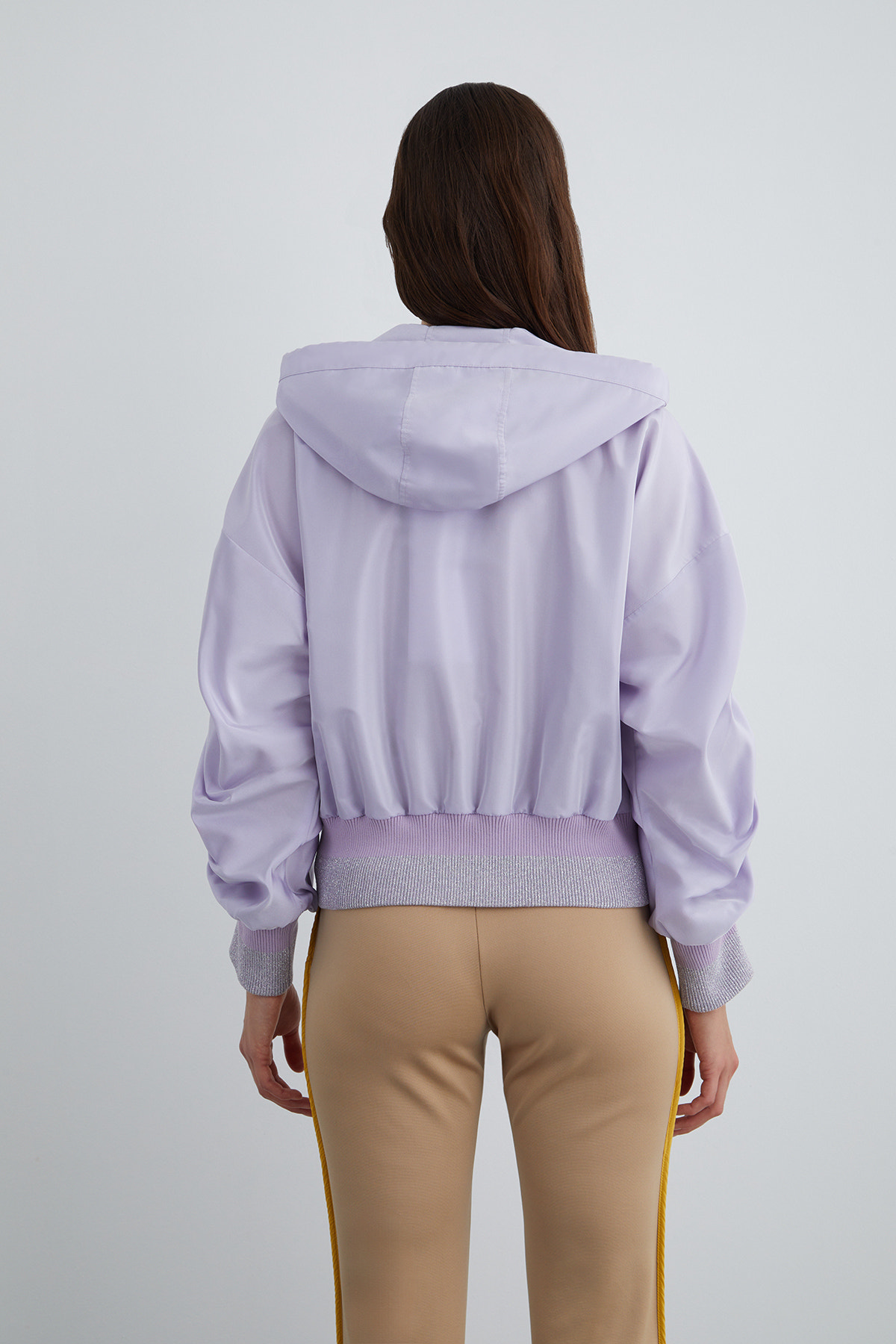 Taşlı Bağcık Detaylı Kolu Büzgülü Geniş Cep Ceket