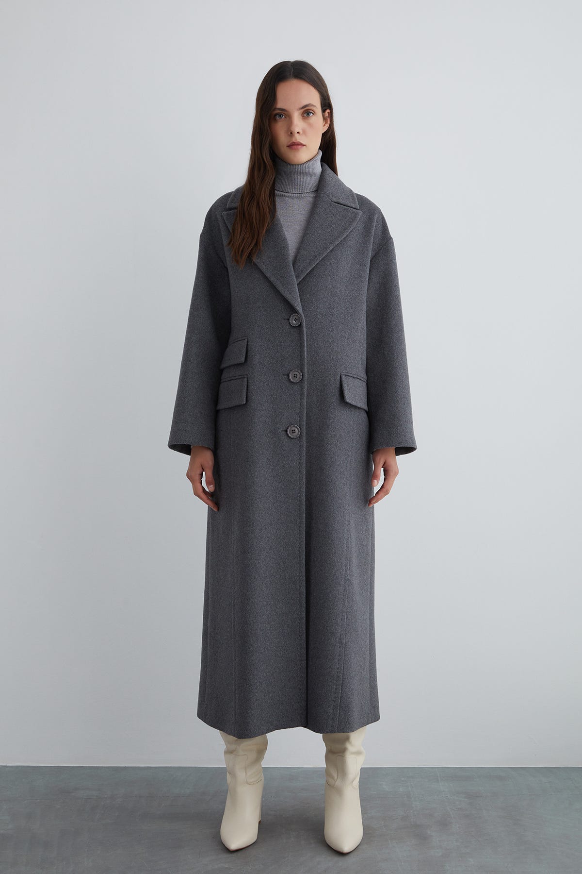 Cep Detaylı İpek Kaşmir Kaban