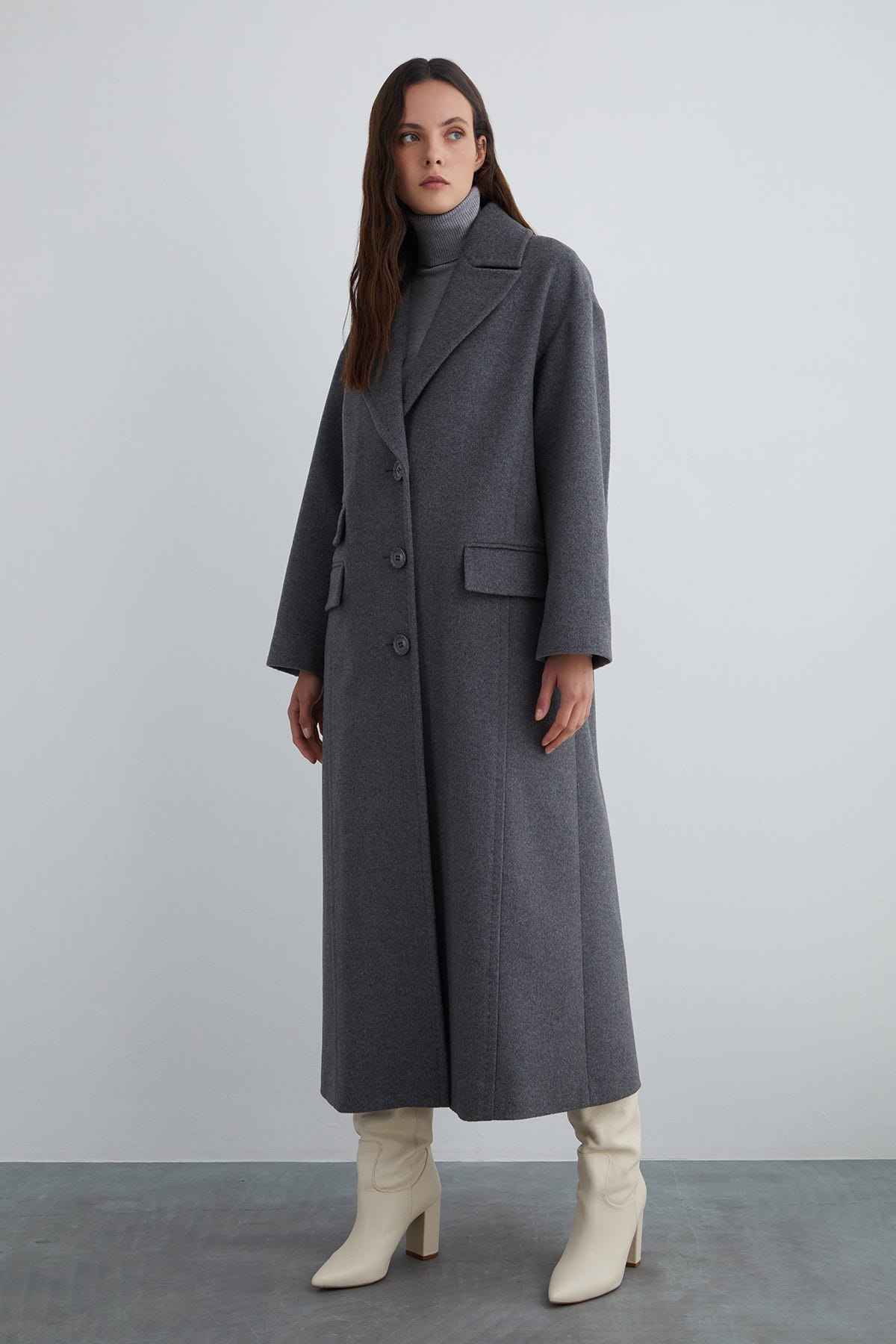 Cep Detaylı İpek Kaşmir Kaban