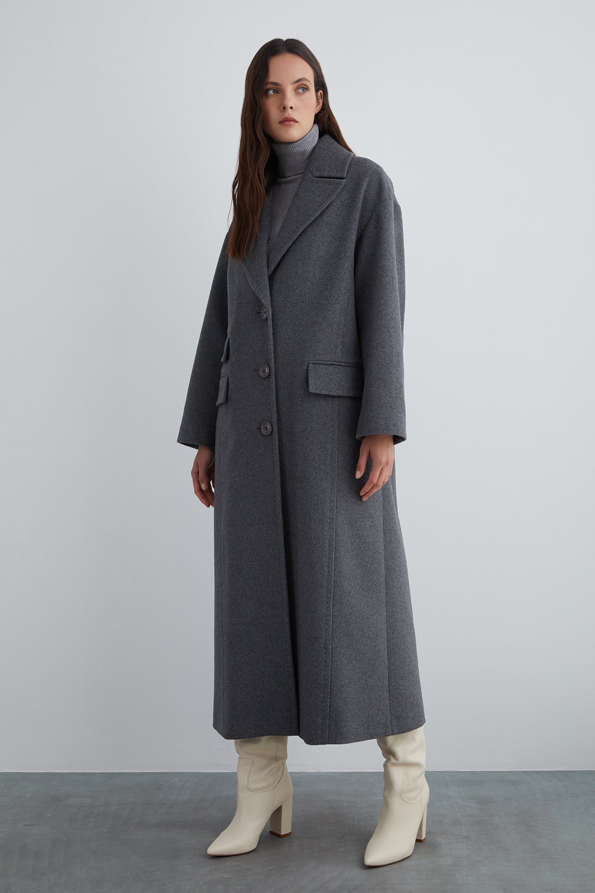 Cep Detaylı İpek Kaşmir Kaban