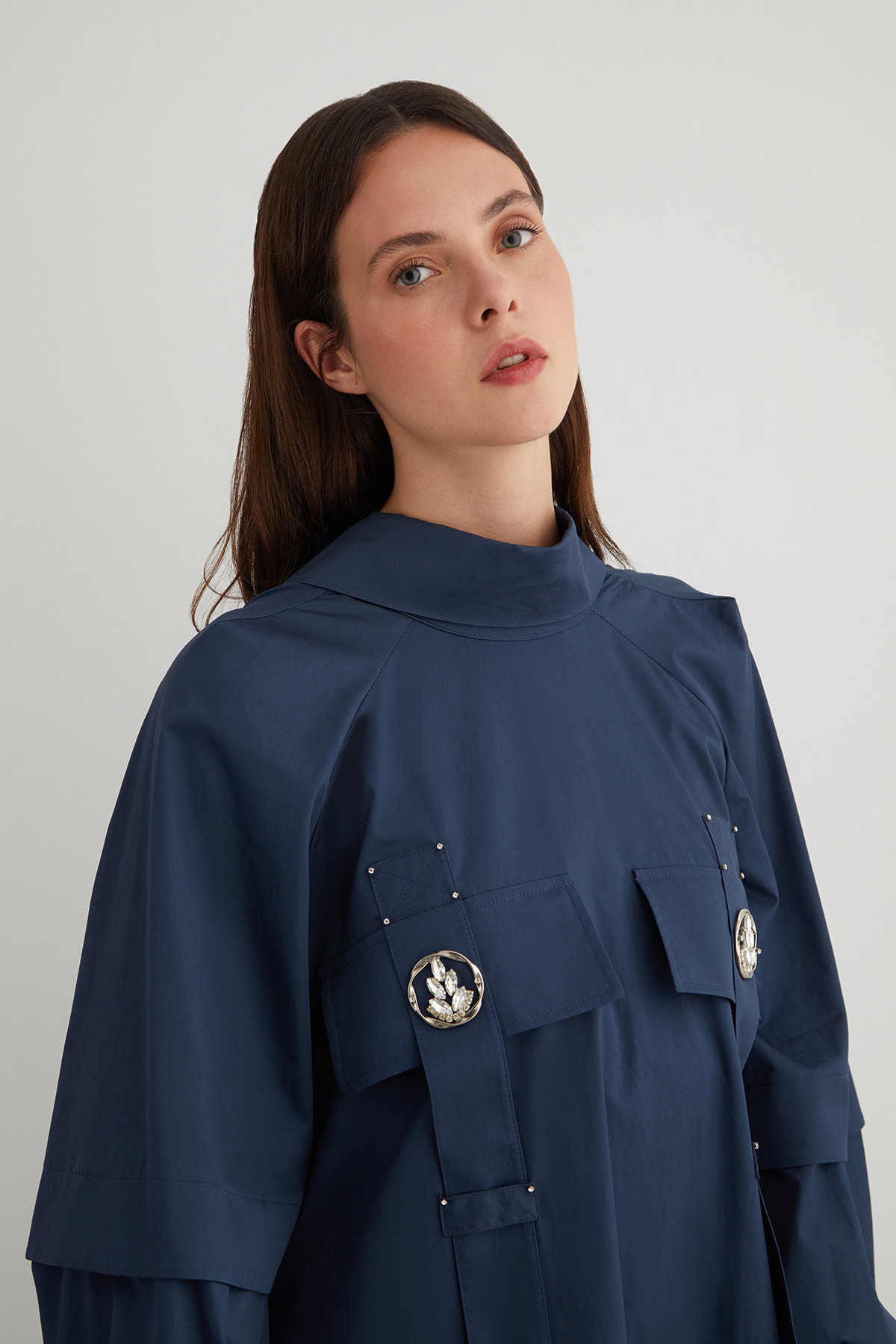 Arka Yaka Dekolteli Eteği Organze A Form Uzun Elbise