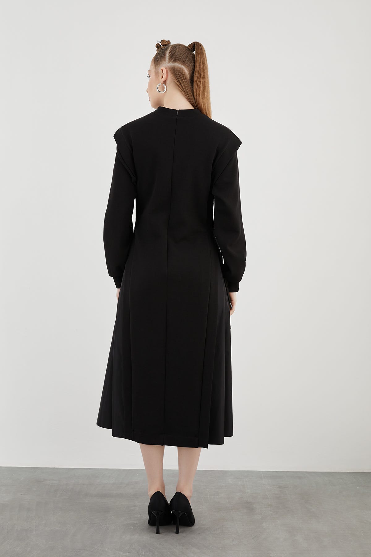 Dik Yaka Uzun Kollu Midi Boy Sweatshirt Örme Spor Elbise