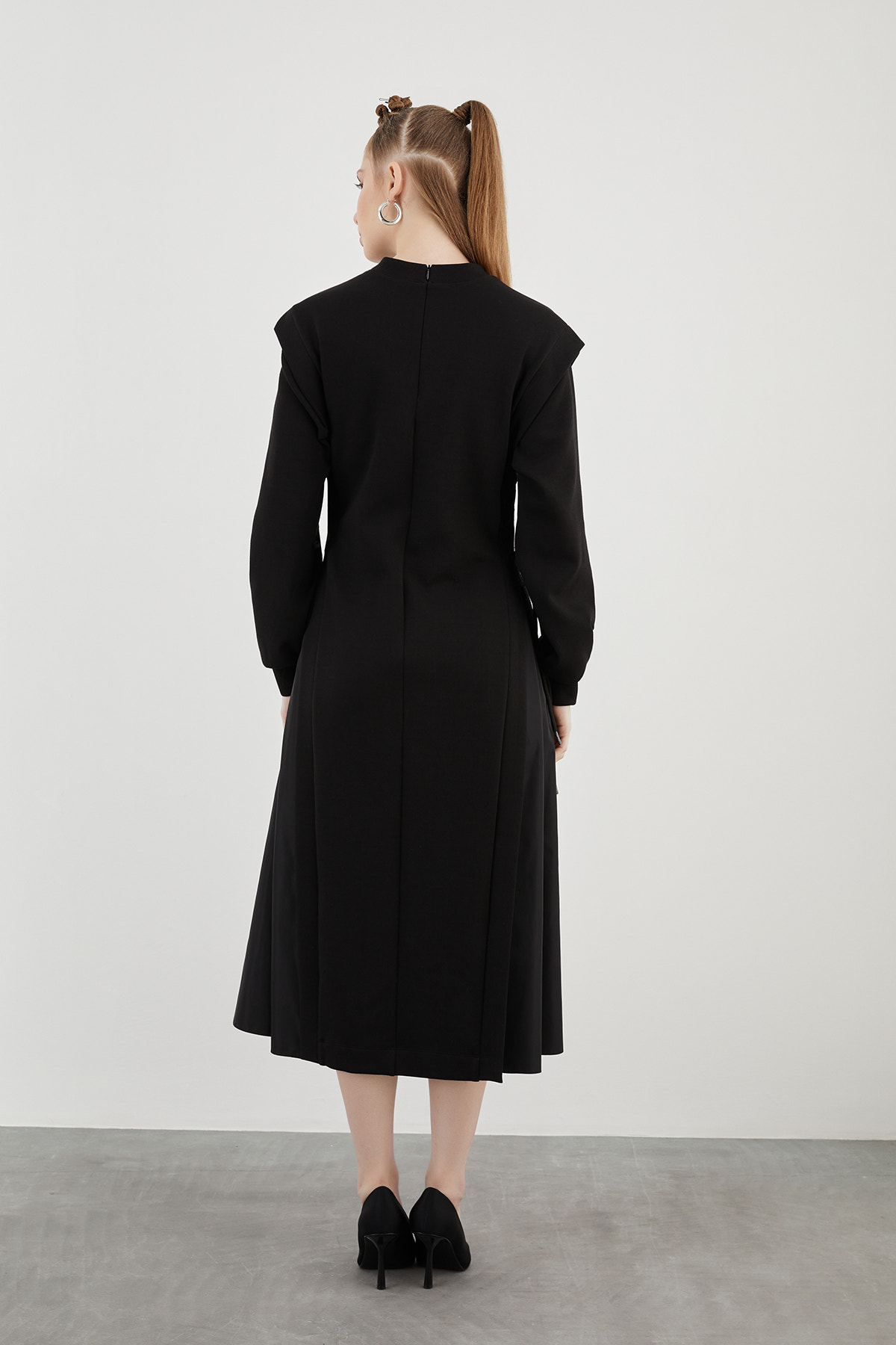 Dik Yaka Uzun Kollu Midi Boy Sweatshirt Örme Spor Elbise