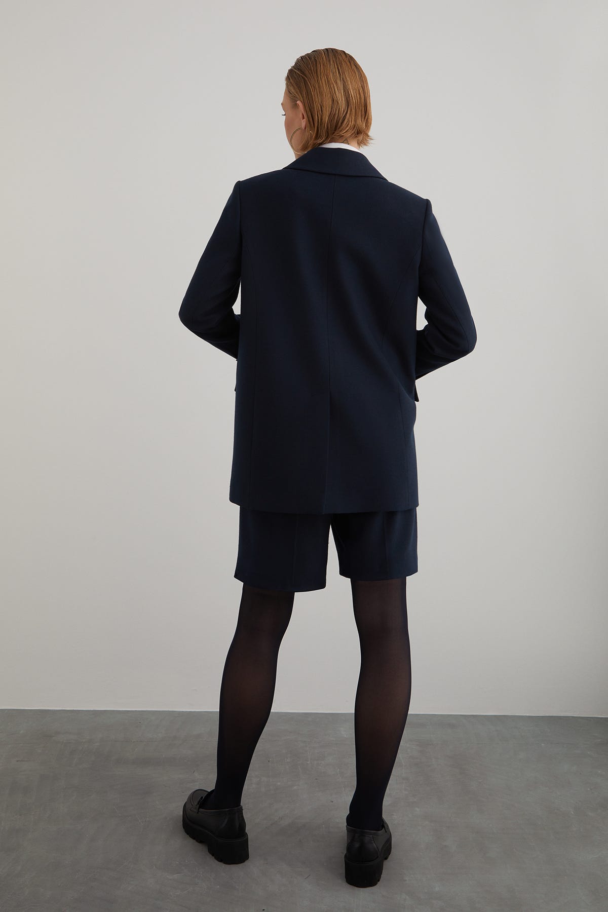 Şortlu Ve Bleazer Ceketli Takım