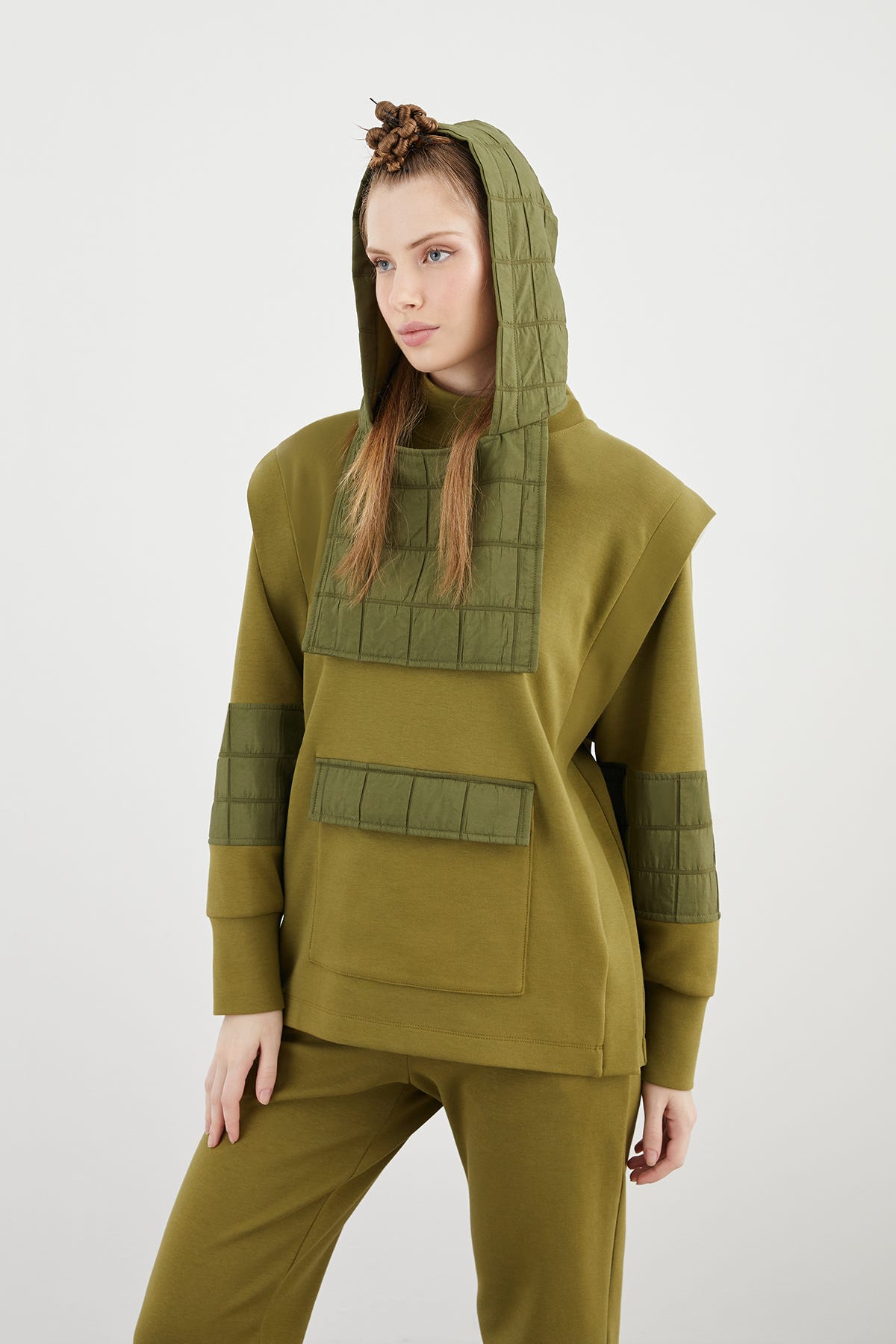 Beli Lastikli Rahat Kesim Örme Haki Eşofman Takımı