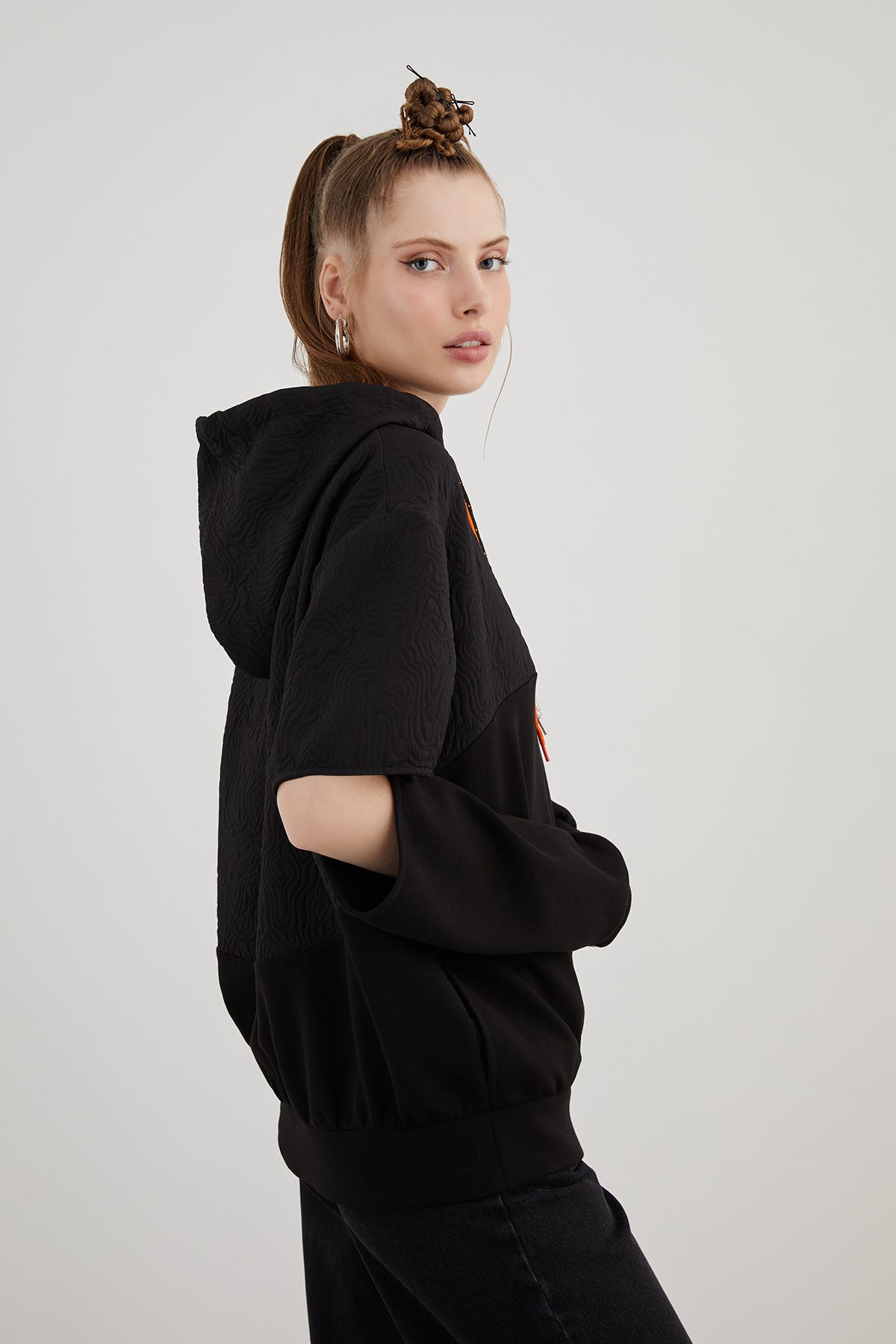 Kol Pencere Detaylı Oversize Sweatshirt