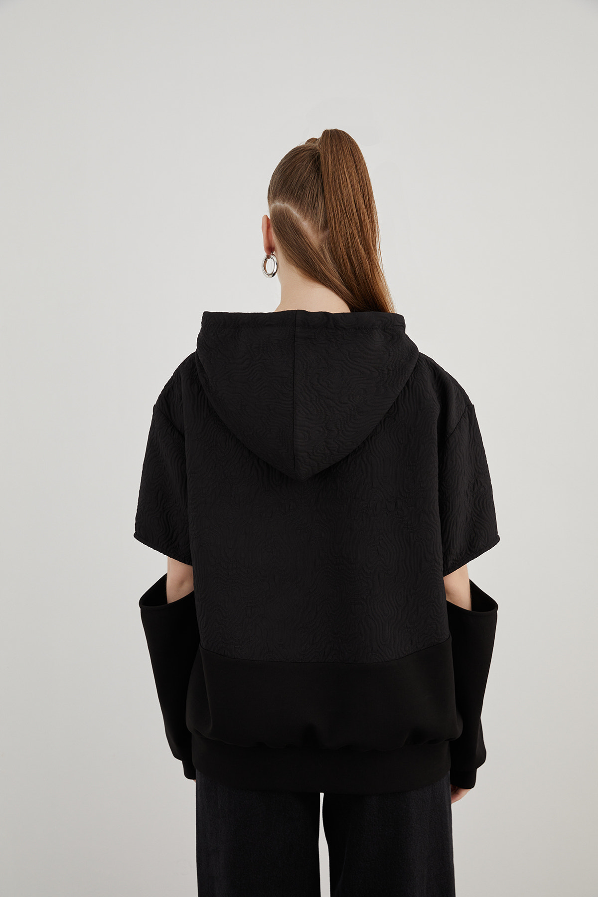 Kol Pencere Detaylı Oversize Sweatshirt