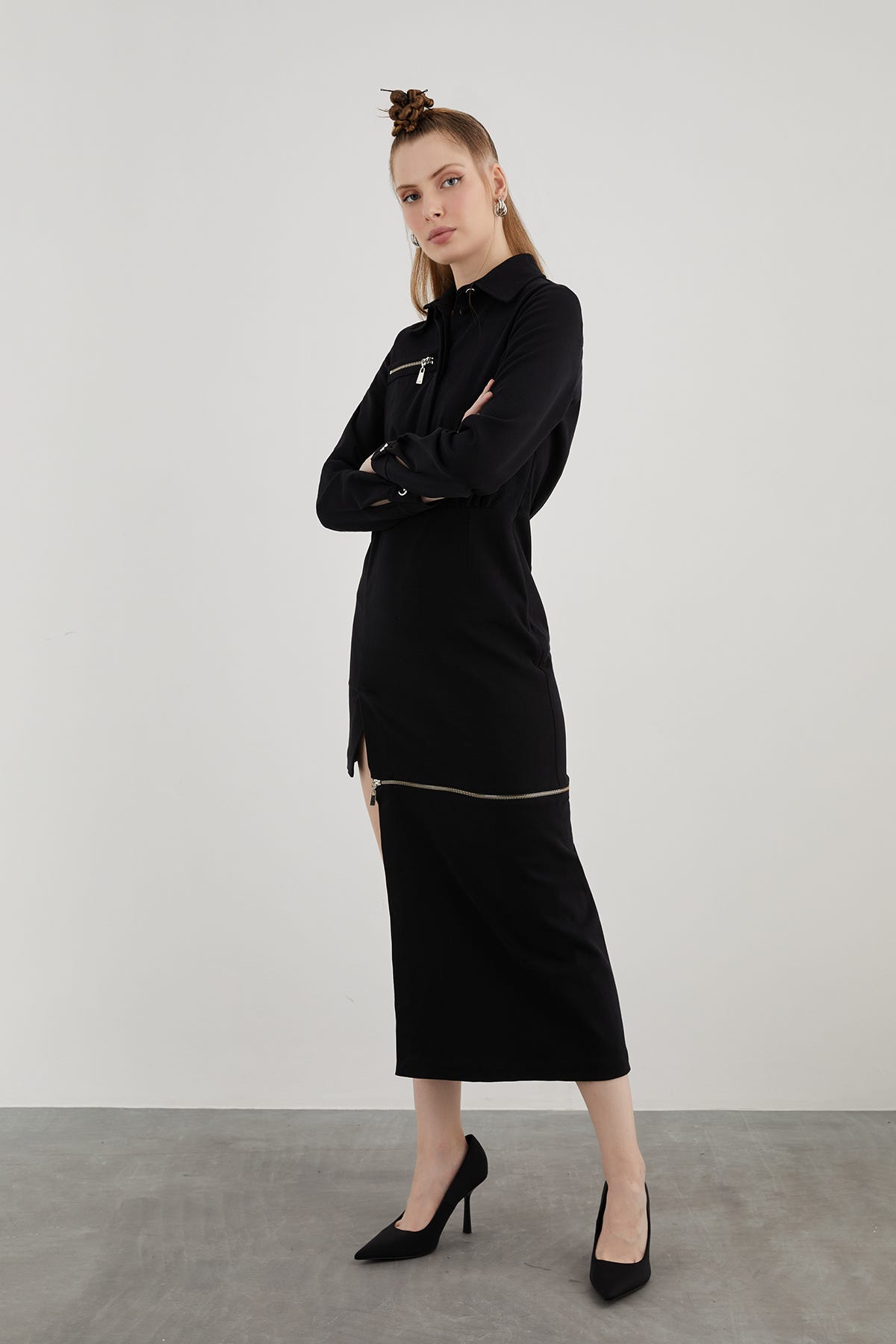 Fermuar Detaylı Midi Boy Elbise