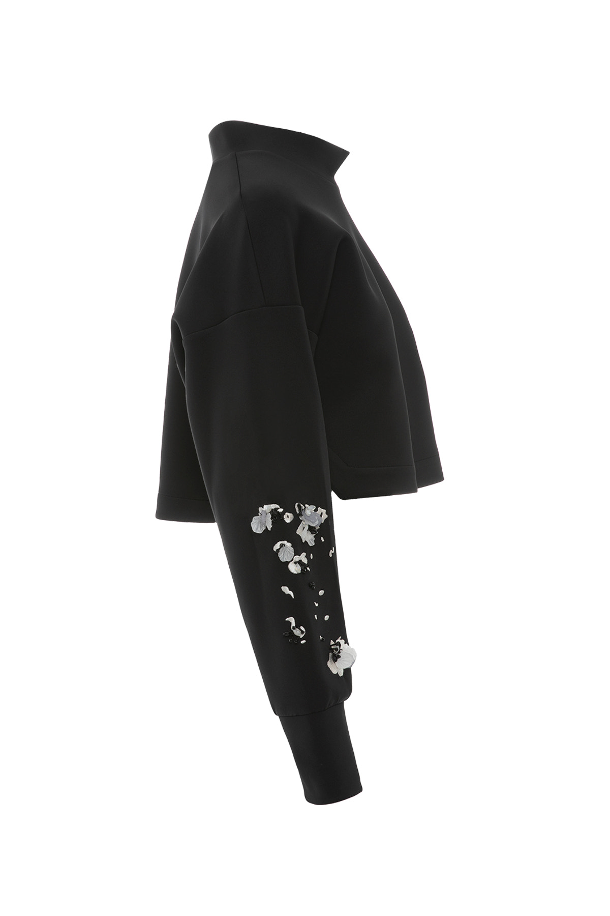 Pencereli Manşet Detaylı Kolu İşlemeli Dik Yaka Kısa Bluz