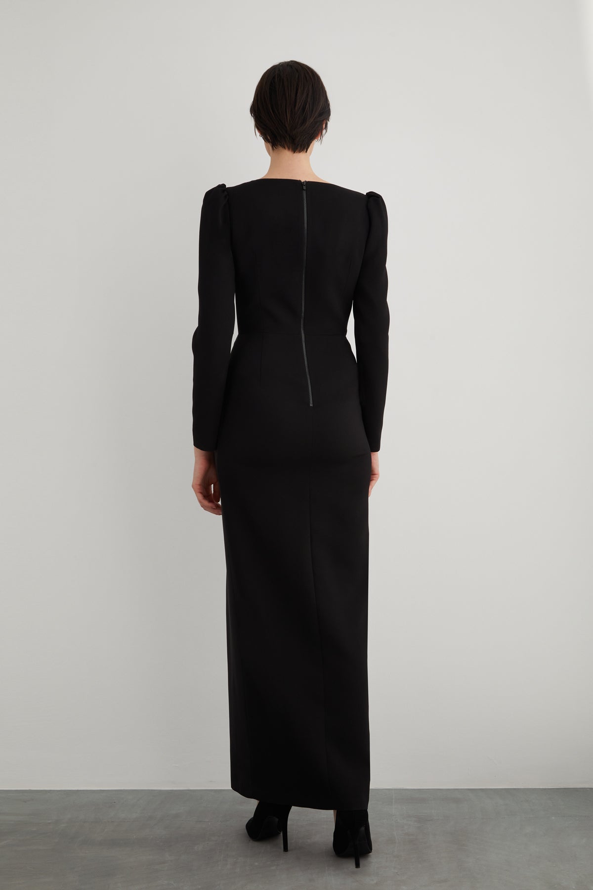 İşleme Detaylı Kol Üstü Büzgülü Uzun Abiye Elbise