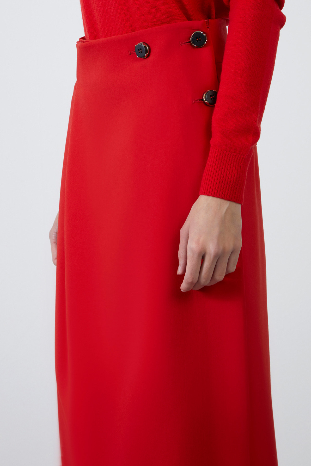 Ön Beden Çıkarılabilir Düğme Detaylı Bol Paça Pantolon