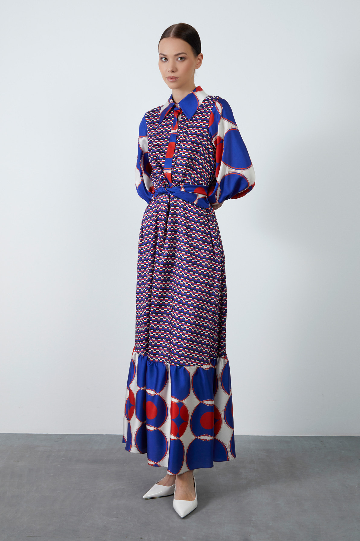 Beli Sabit Kuşaklı Gizli Kapama Uzun Desenli Elbise