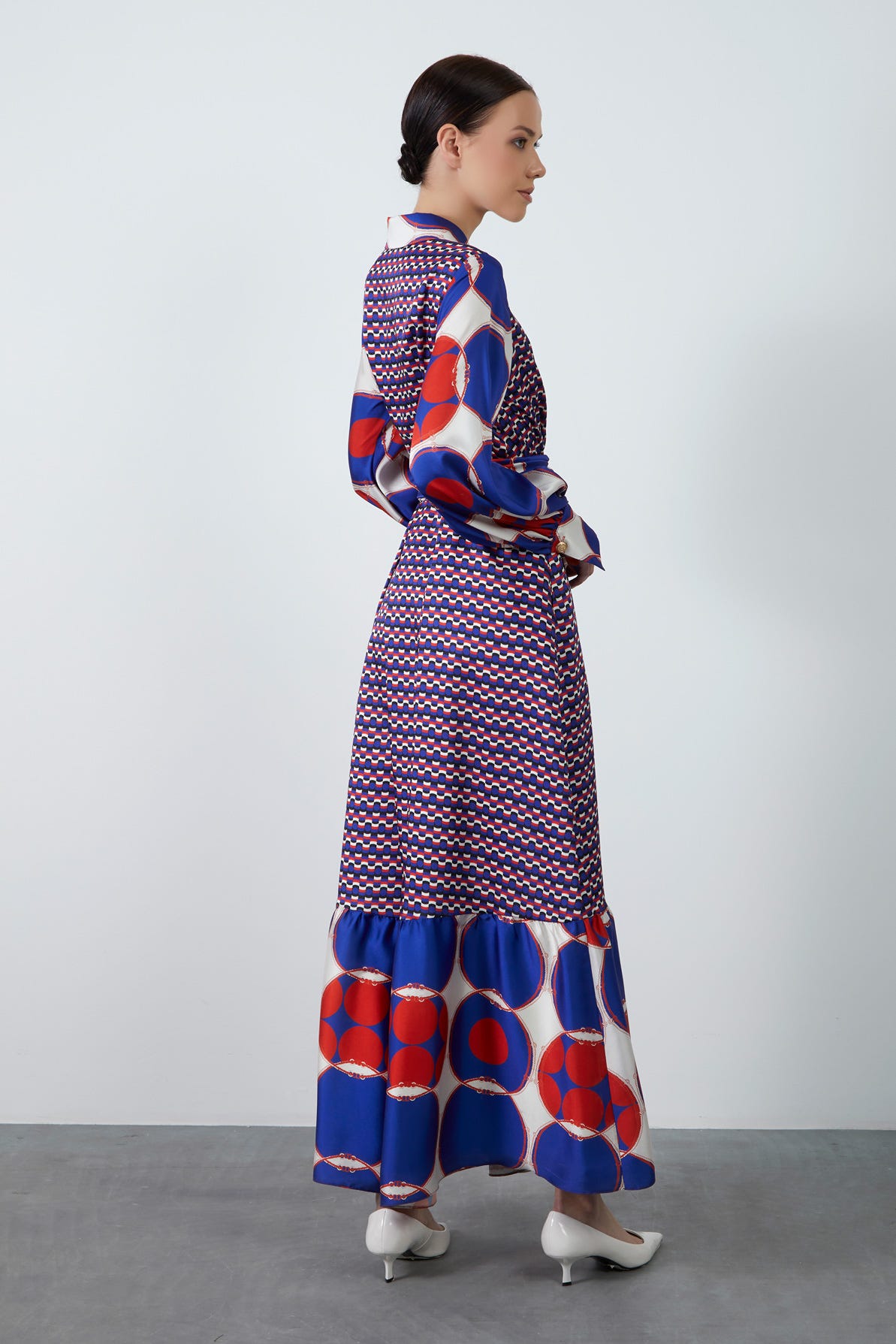 Beli Sabit Kuşaklı Gizli Kapama Uzun Desenli Elbise