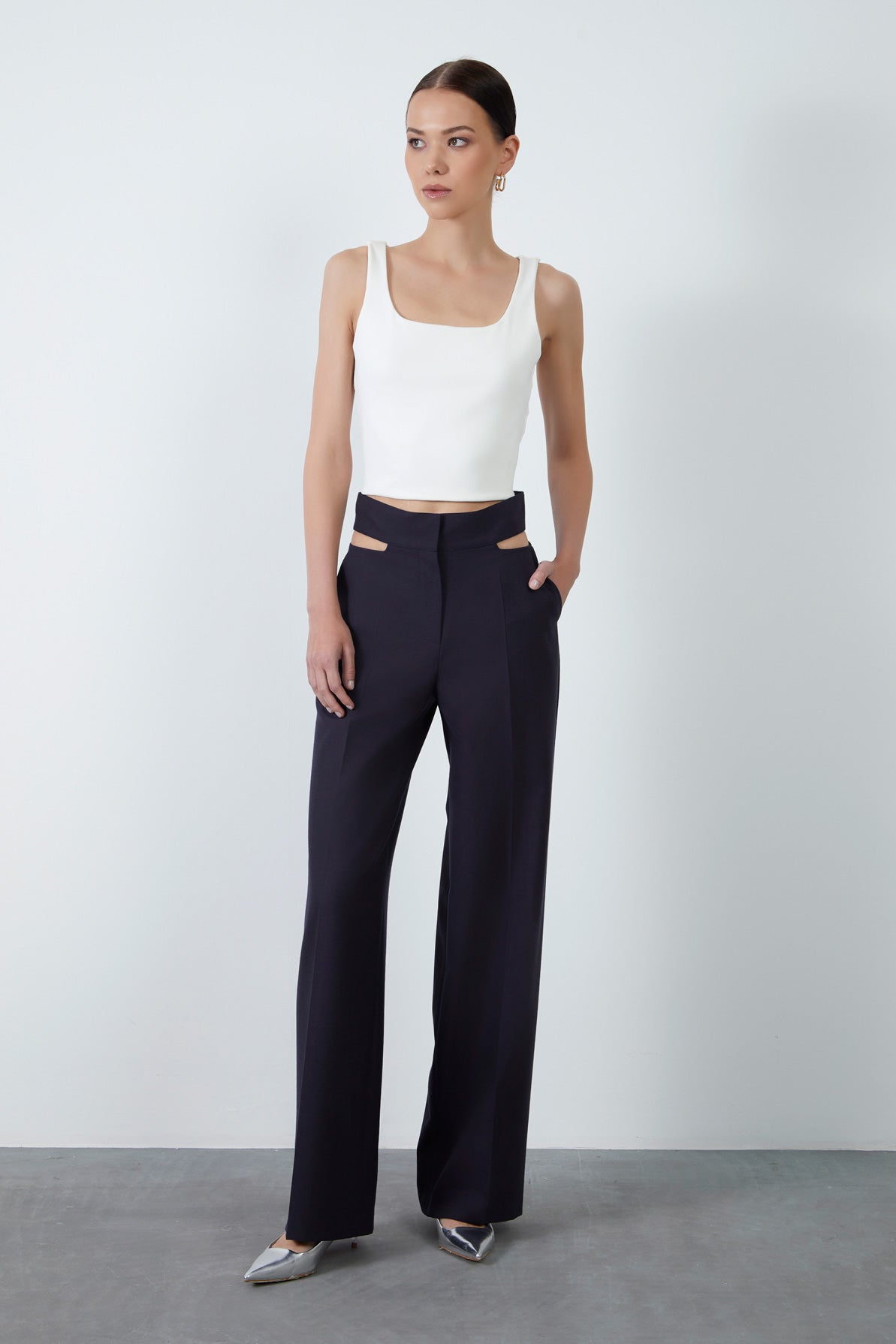 Pencere Detaylı Bol Paça Pantolon