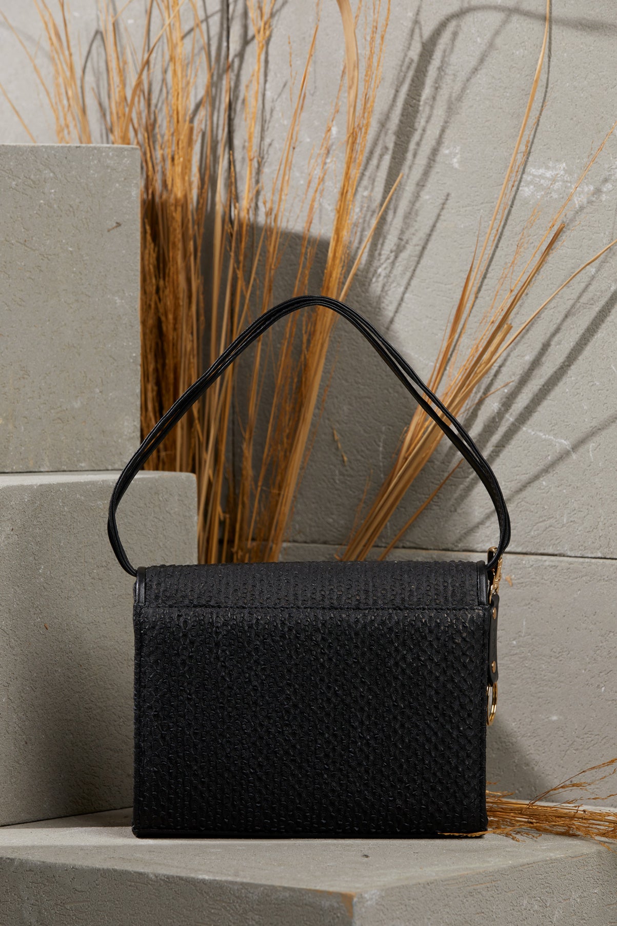 Çıtçıt Kapama İçi Cepli Deri Çanta